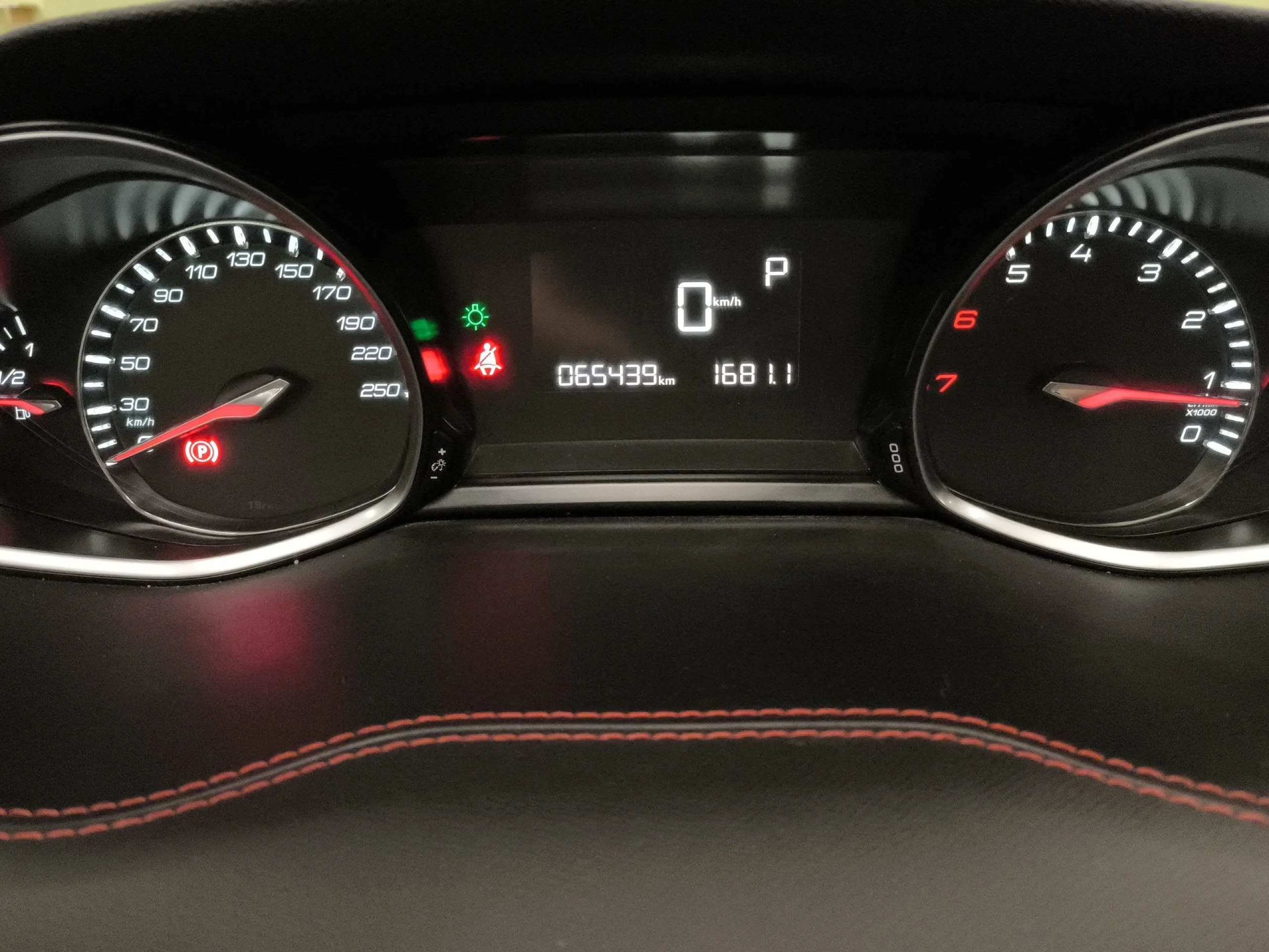 Peugeot 308 PureTech 130 SANDS GT Line EAT6 96 kW (130 CV) - Foto 12
