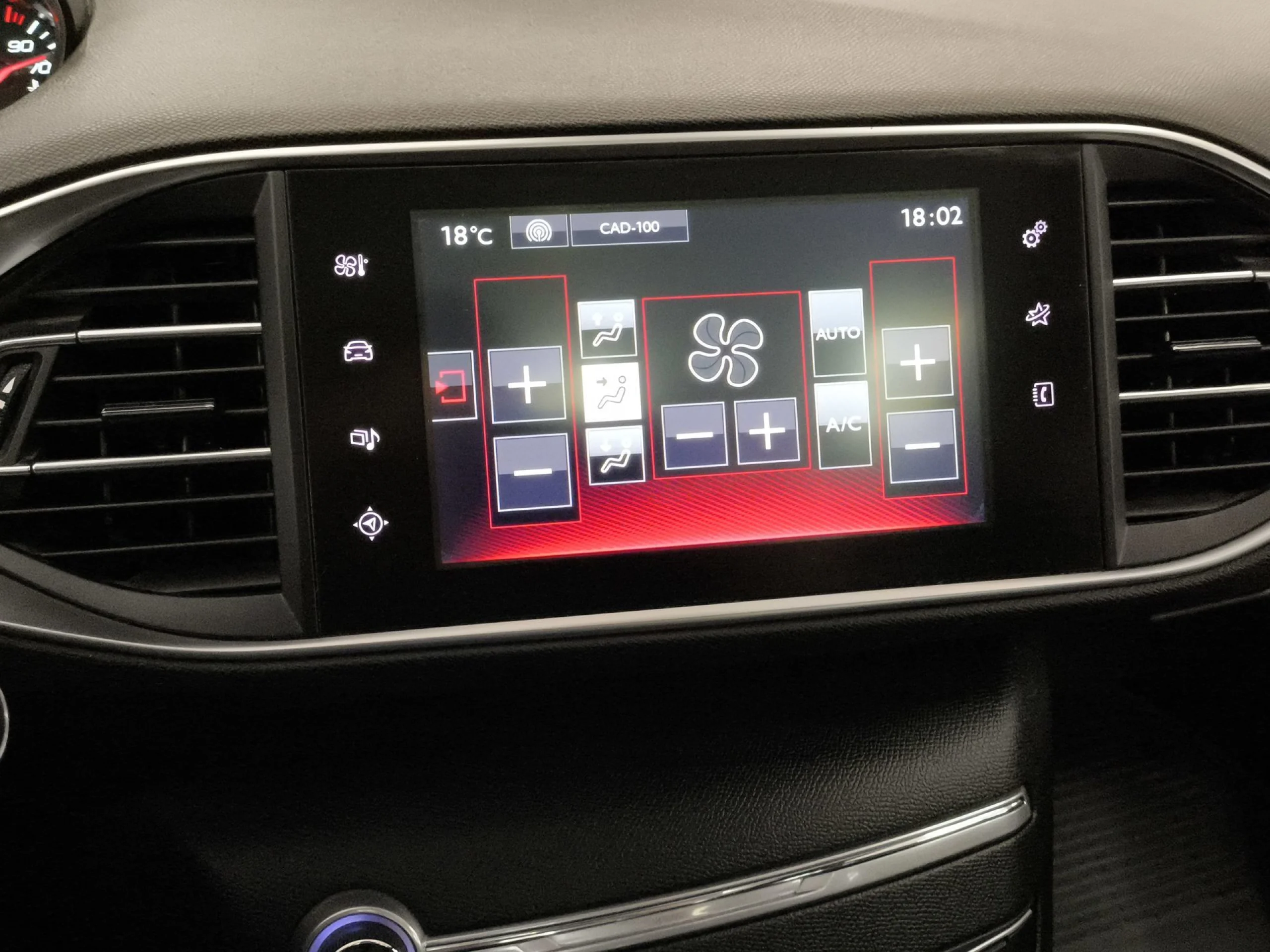 Peugeot 308 PureTech 130 SANDS GT Line EAT6 96 kW (130 CV) - Foto 16