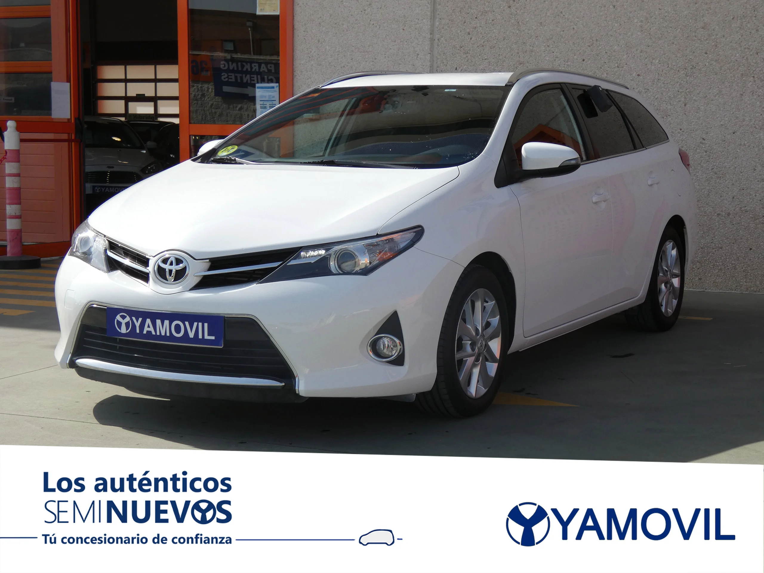 Toyota Auris 120D ACTIVE TOURNING SPORTS 5P - Foto 1