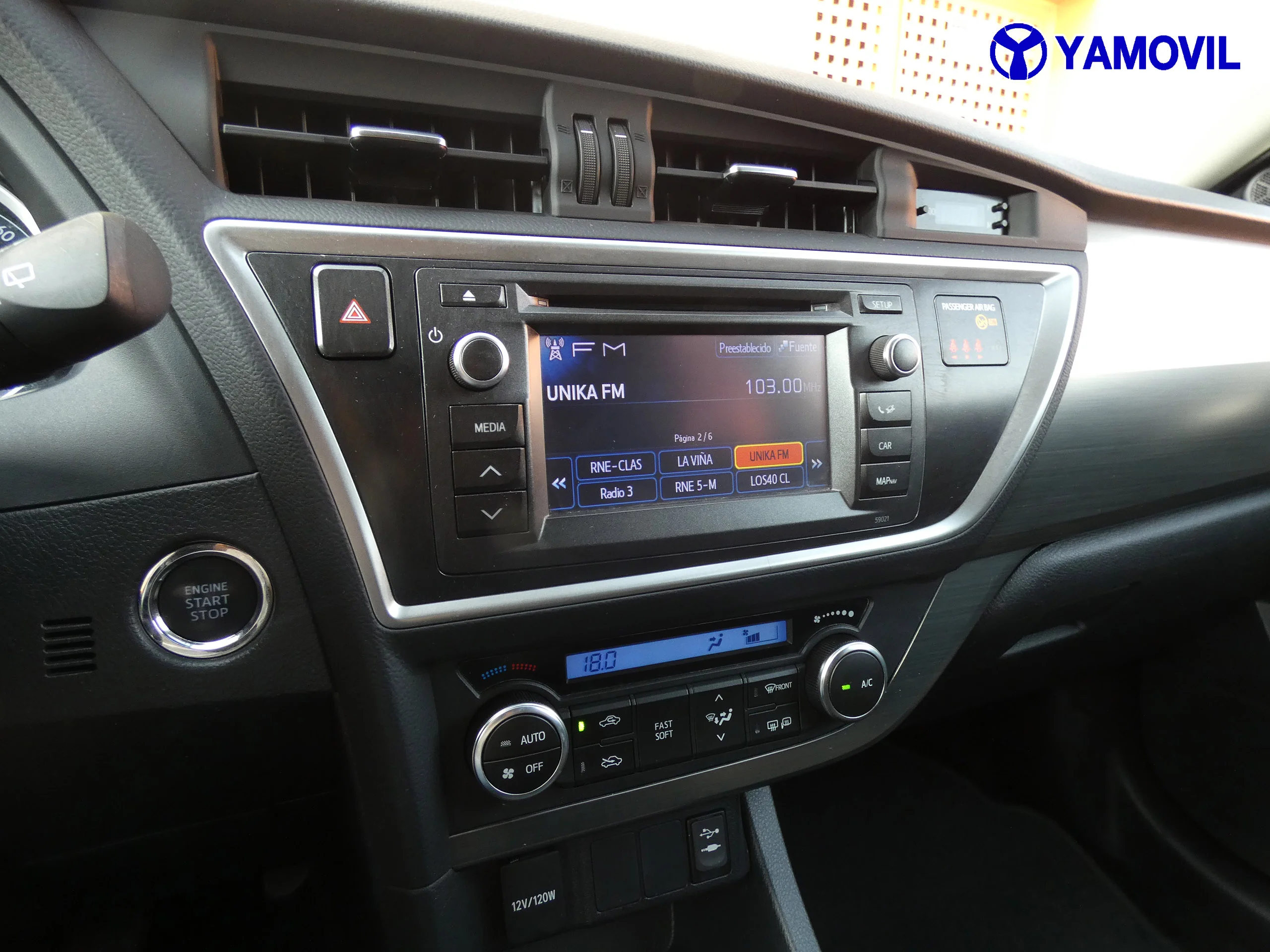 Toyota Auris 120D ACTIVE TOURNING SPORTS 5P - Foto 23