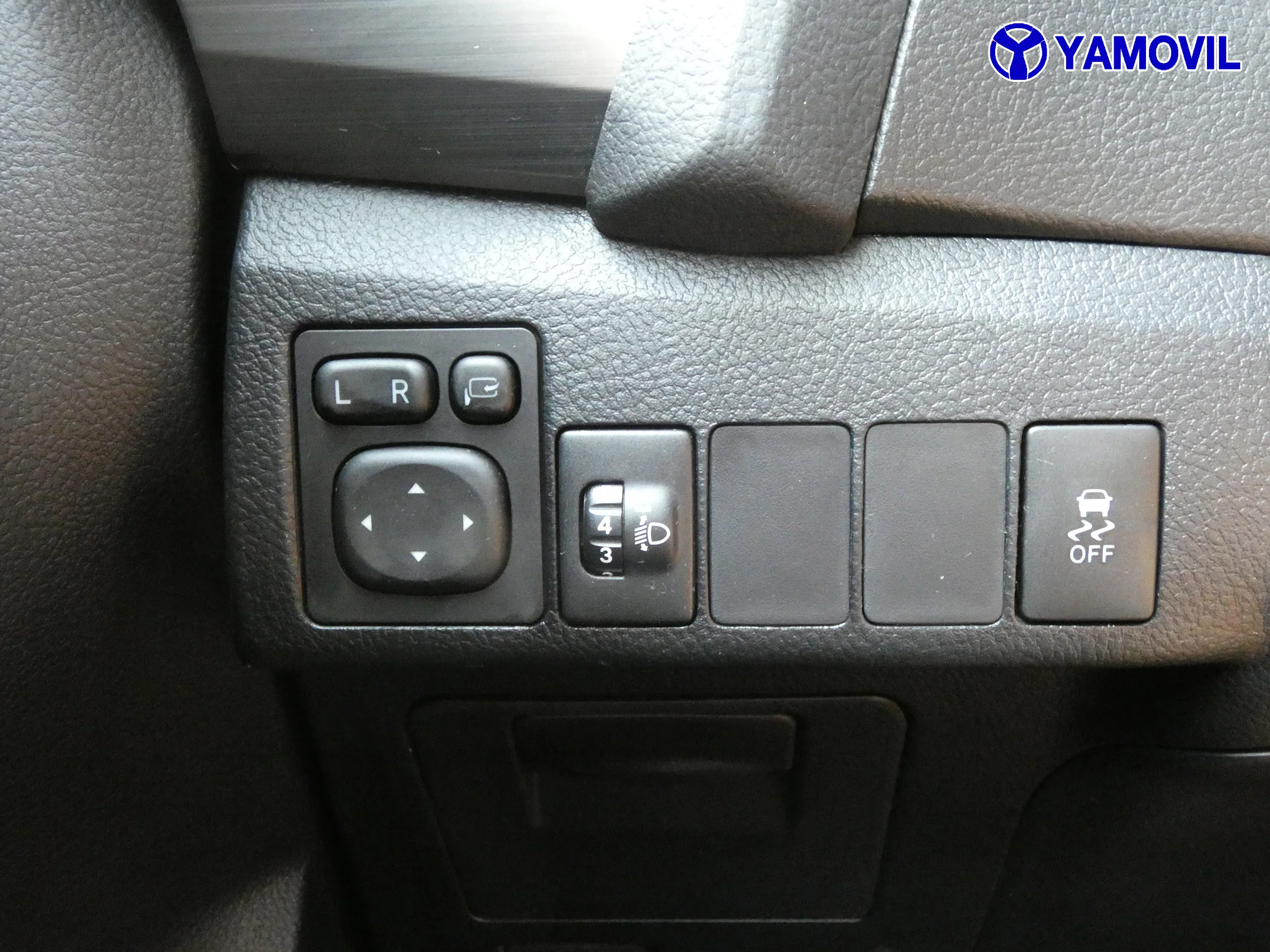 Toyota Auris 120D ACTIVE TOURNING SPORTS 5P - Foto 24
