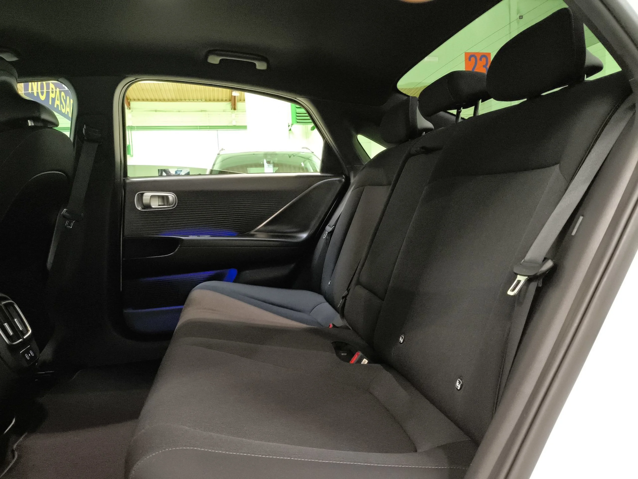 Hyundai Ioniq 6 77kWh Star RWD 168 kW (229 CV) - Foto 26