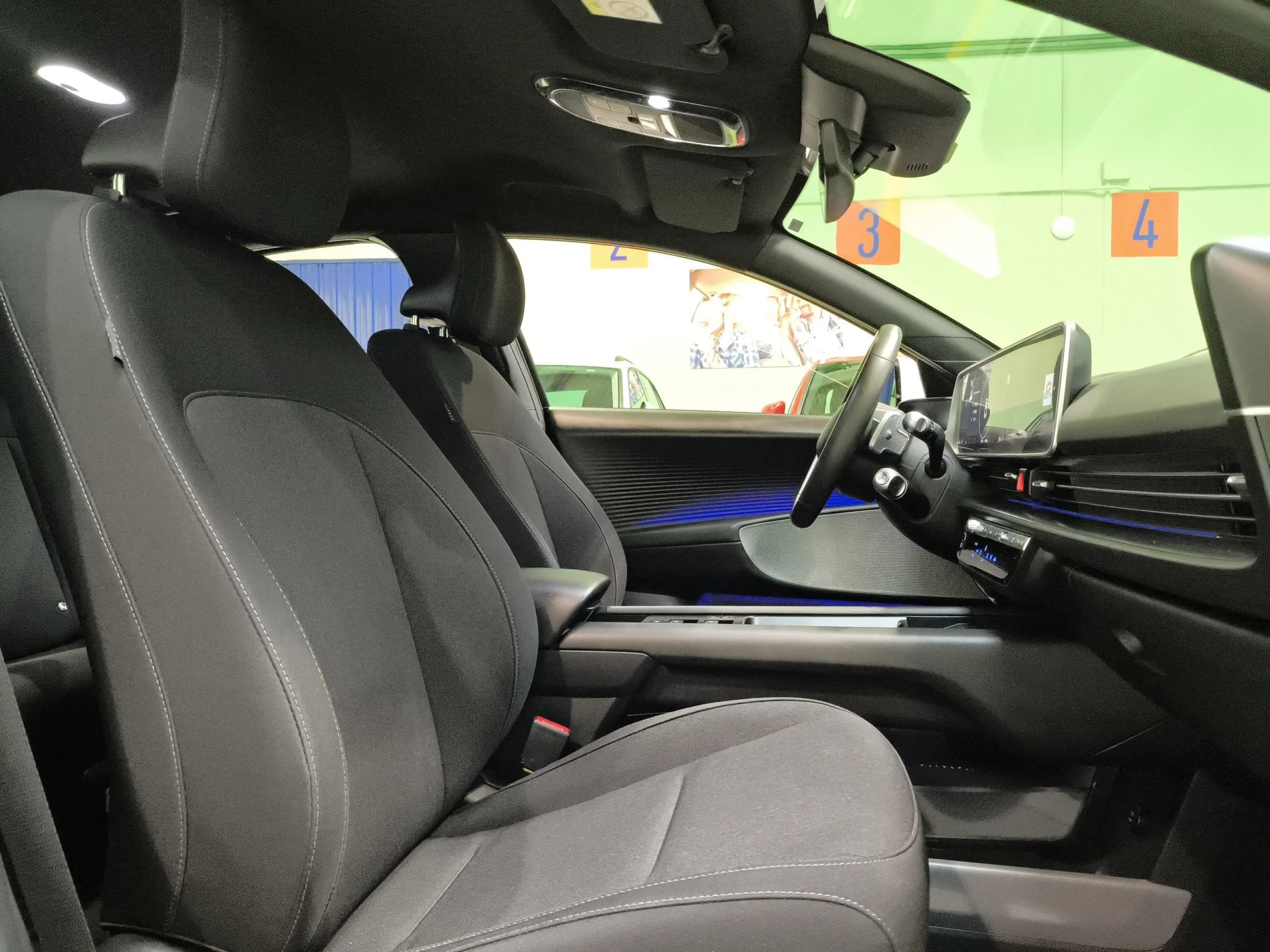 Hyundai Ioniq 6 77kWh Star RWD 168 kW (229 CV) - Foto 30