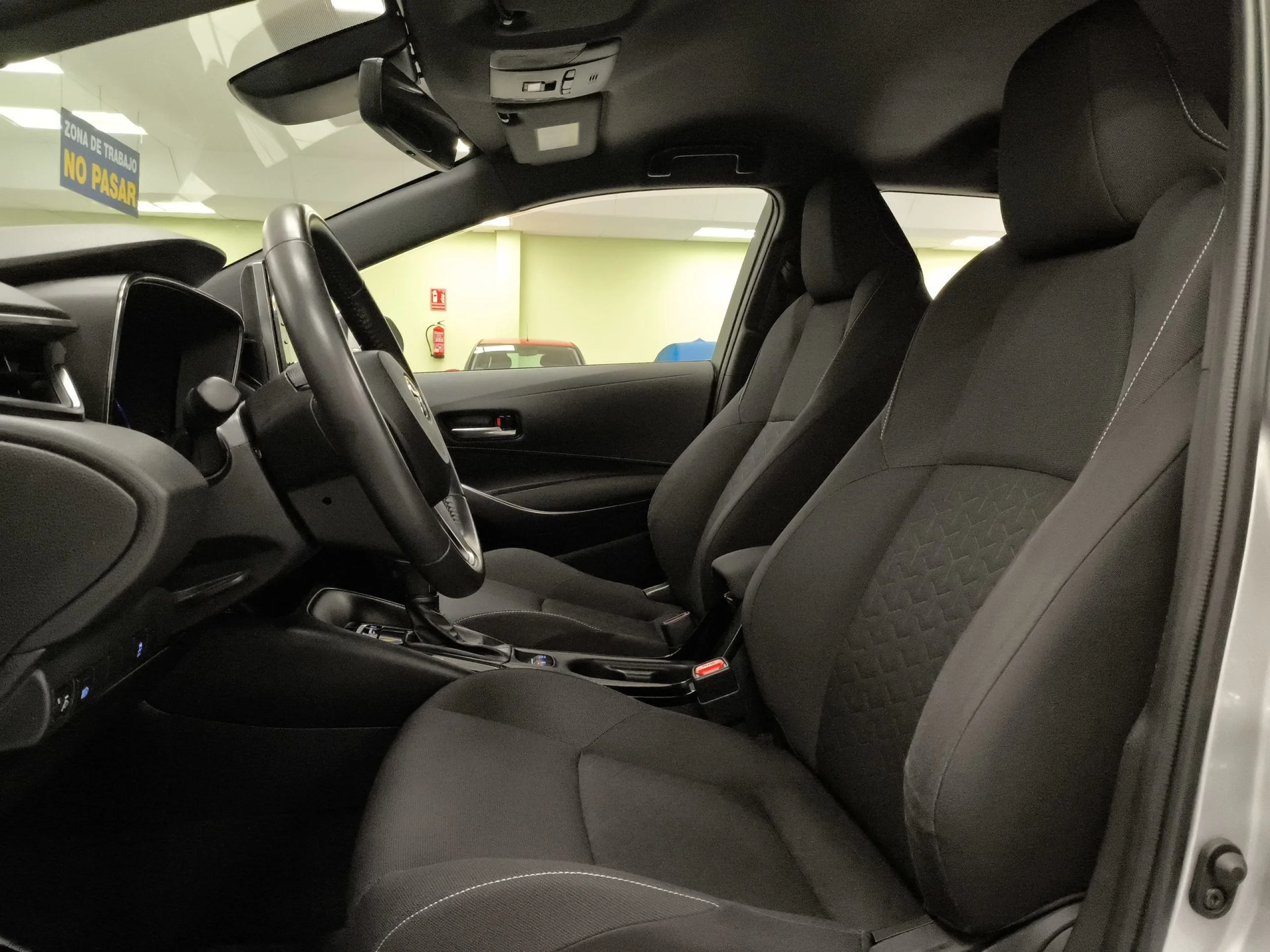 Toyota Corolla Touring Sports 125H Active Tech E-CVT 90 kW (122 CV) - Foto 8