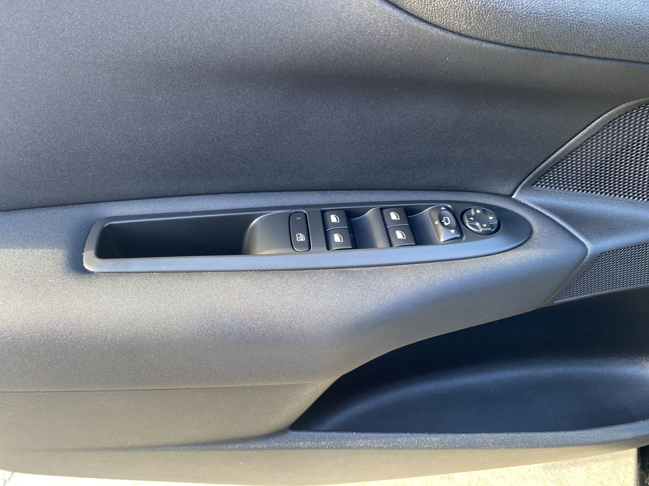 Citroen C4 BlueHDi 100 Live 73 kW (100 CV) - Foto 10