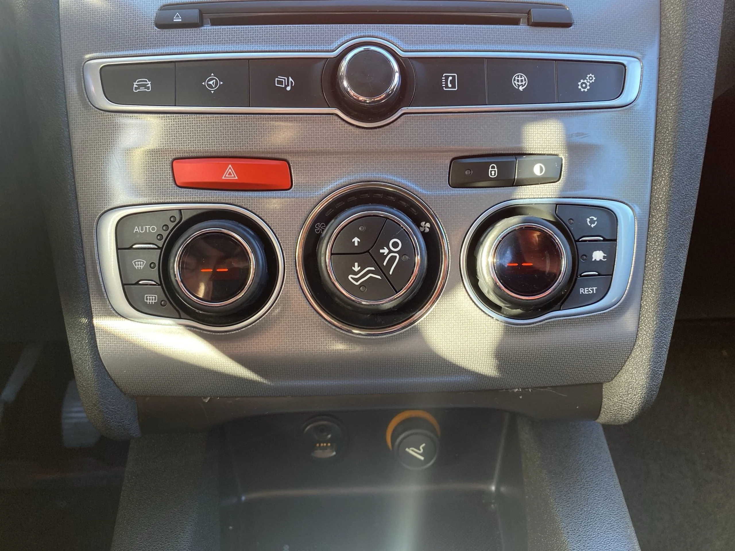 Citroen C4 BlueHDi 100 Live 73 kW (100 CV) - Foto 15