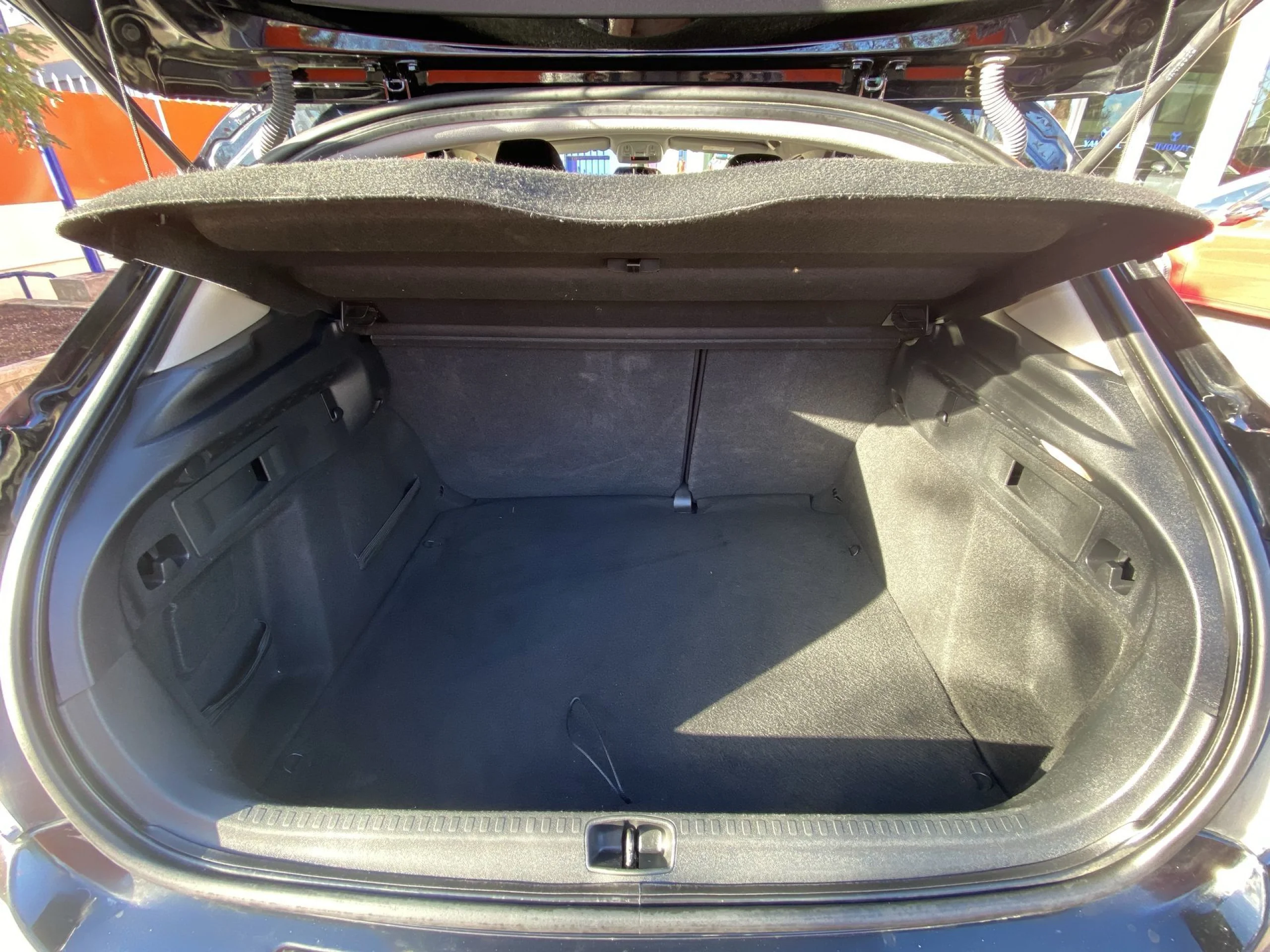 Citroen C4 BlueHDi 100 Live 73 kW (100 CV) - Foto 19