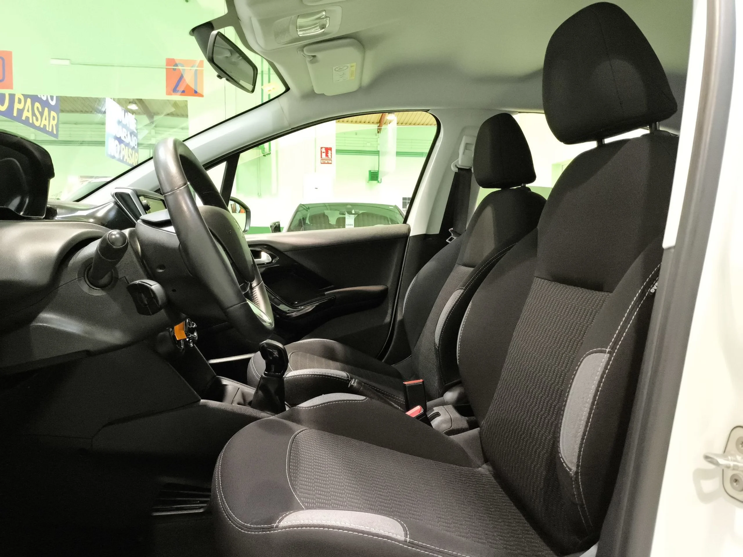 Peugeot 208 1.2 PureTech Active 61 kW (82 CV) - Foto 11