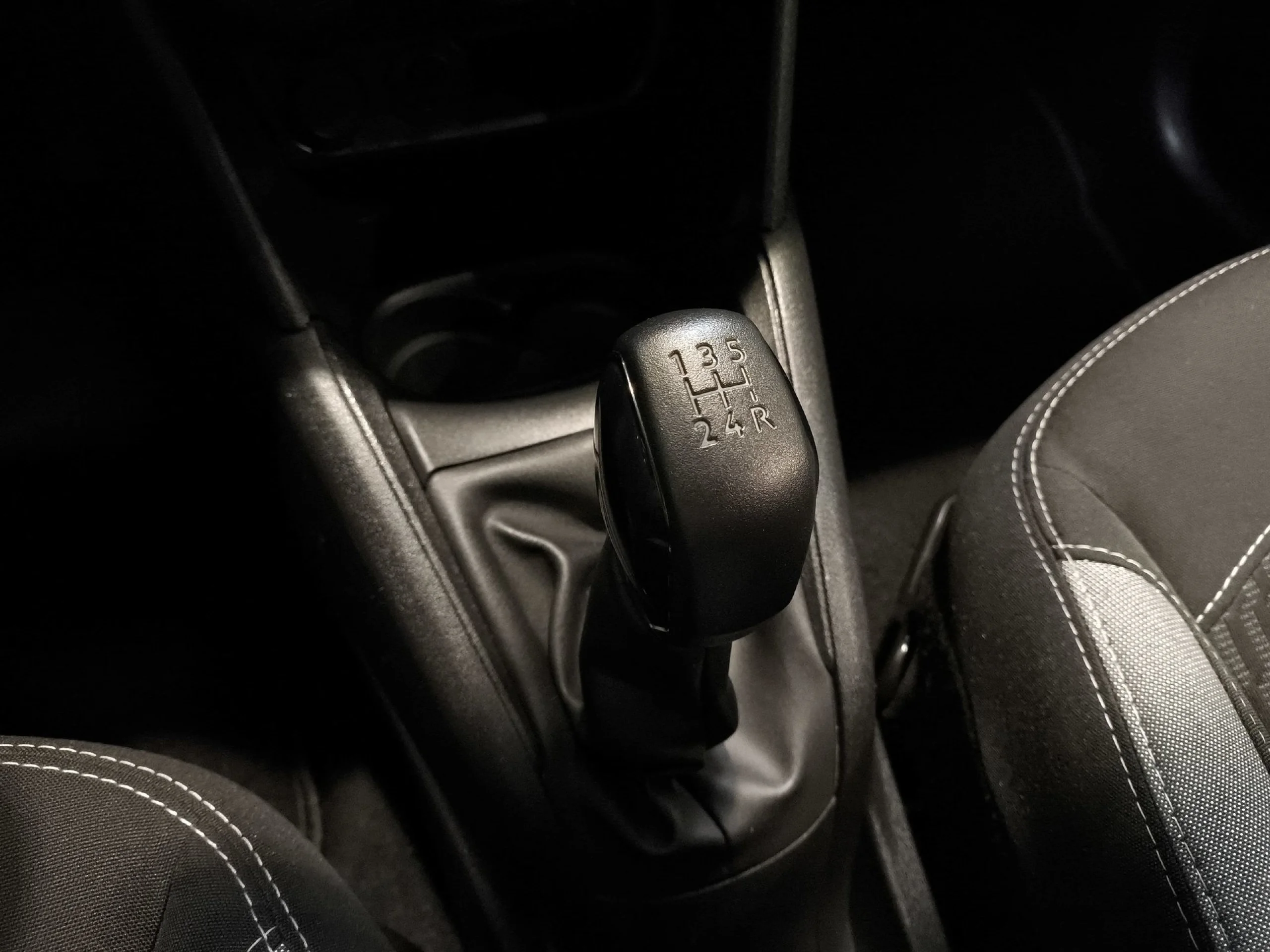 Peugeot 208 1.2 PureTech Active 61 kW (82 CV) - Foto 19