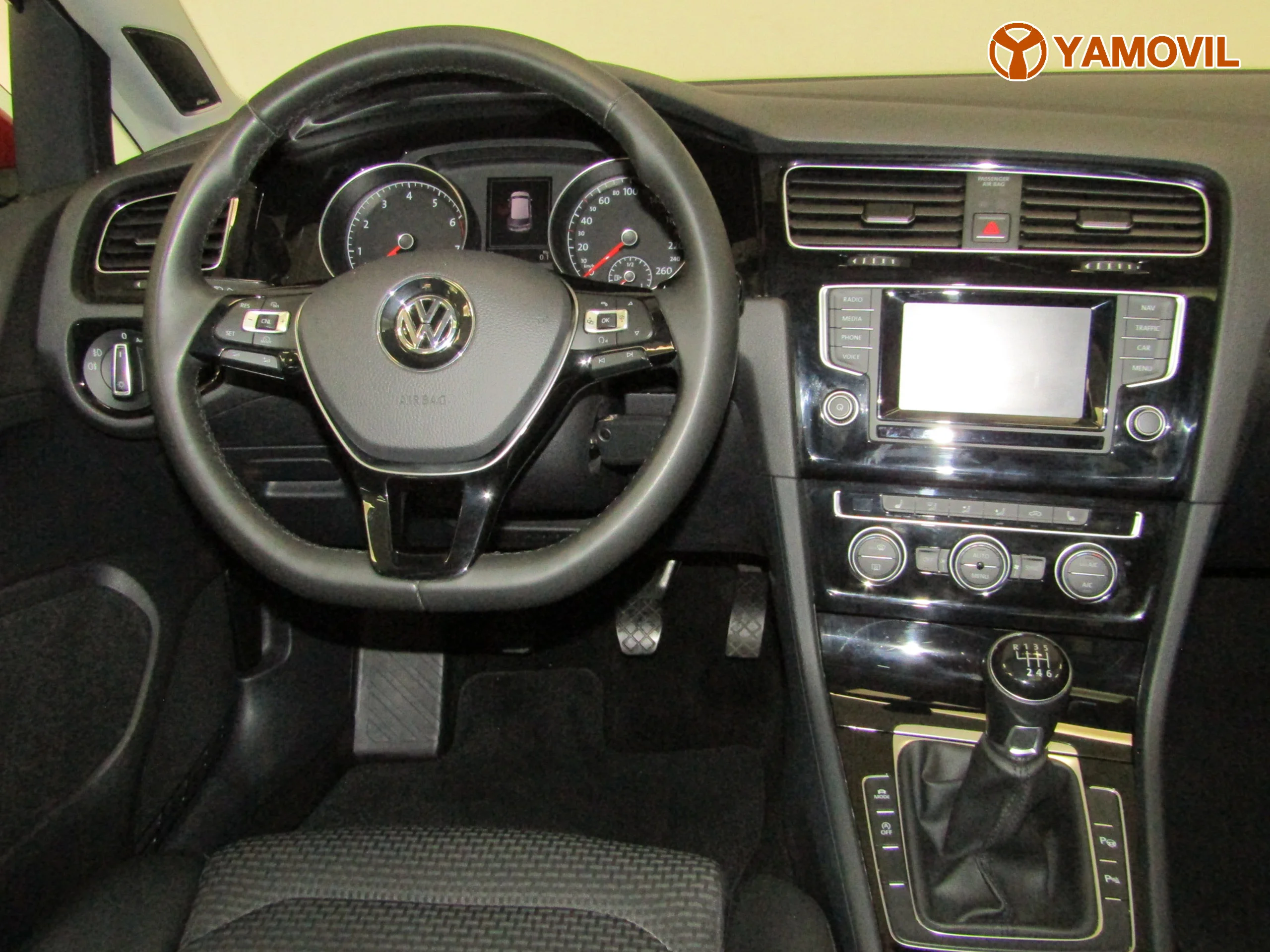 Volkswagen Golf 1.4 TSI SPORT R-LINE - Foto 15
