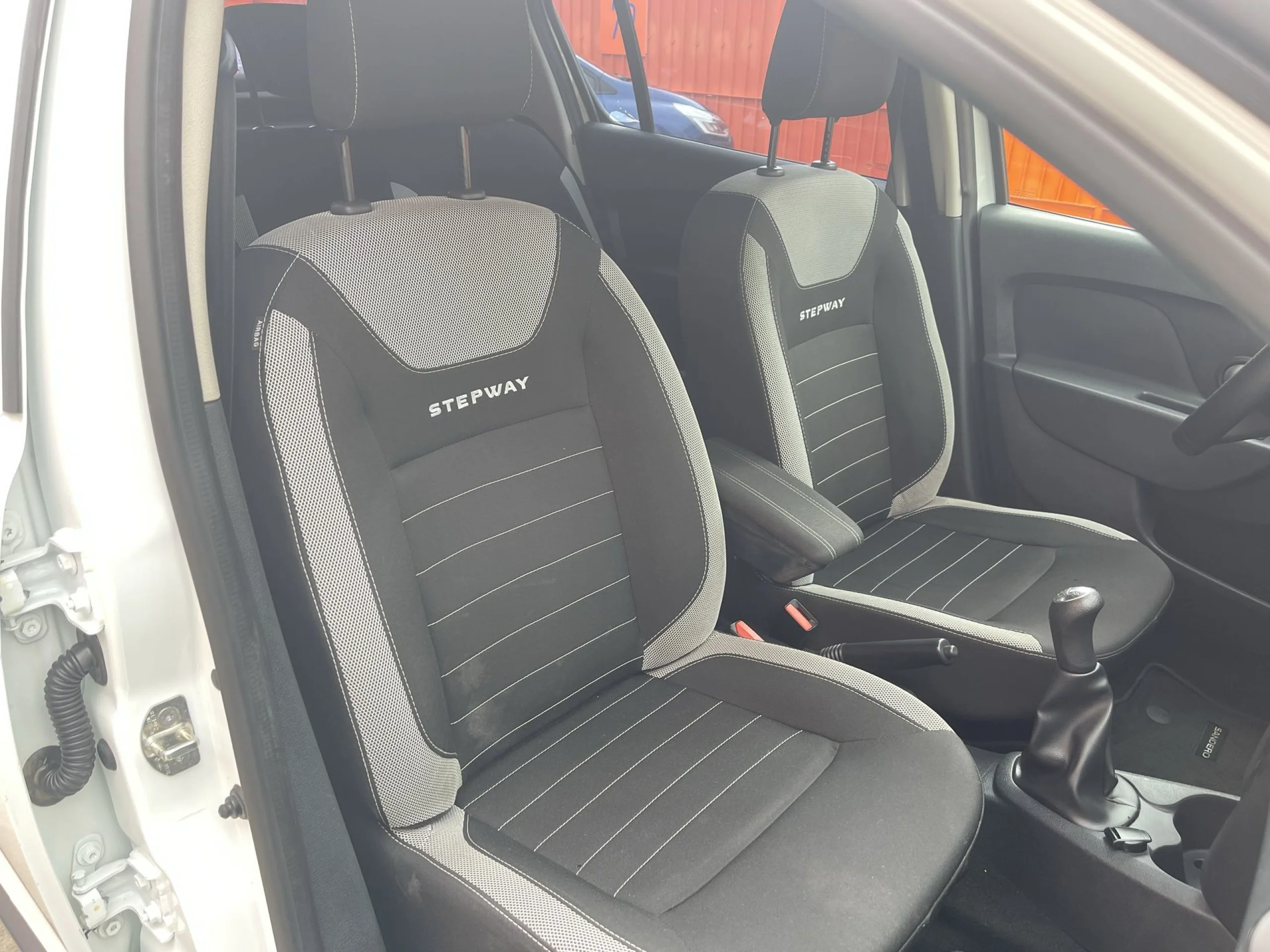 Dacia Sandero Comfort TCe 66 kW (90 CV) - Foto 18