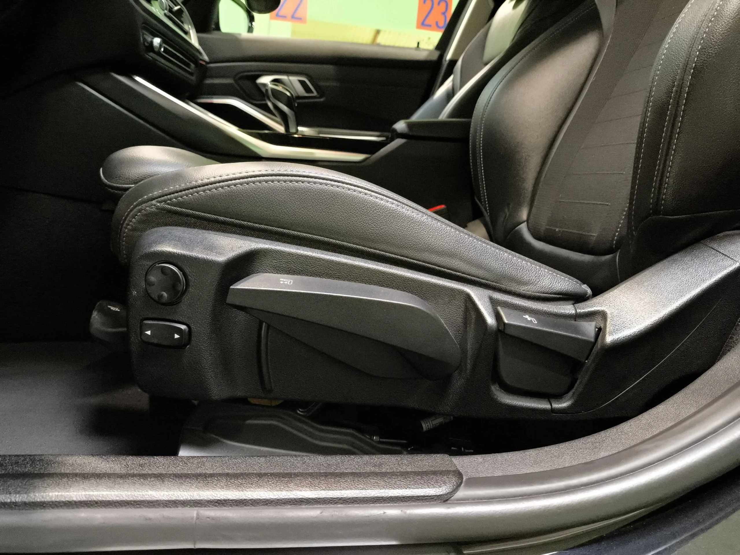 BMW Serie 3 320d Touring 140 kW (190 CV) - Foto 9