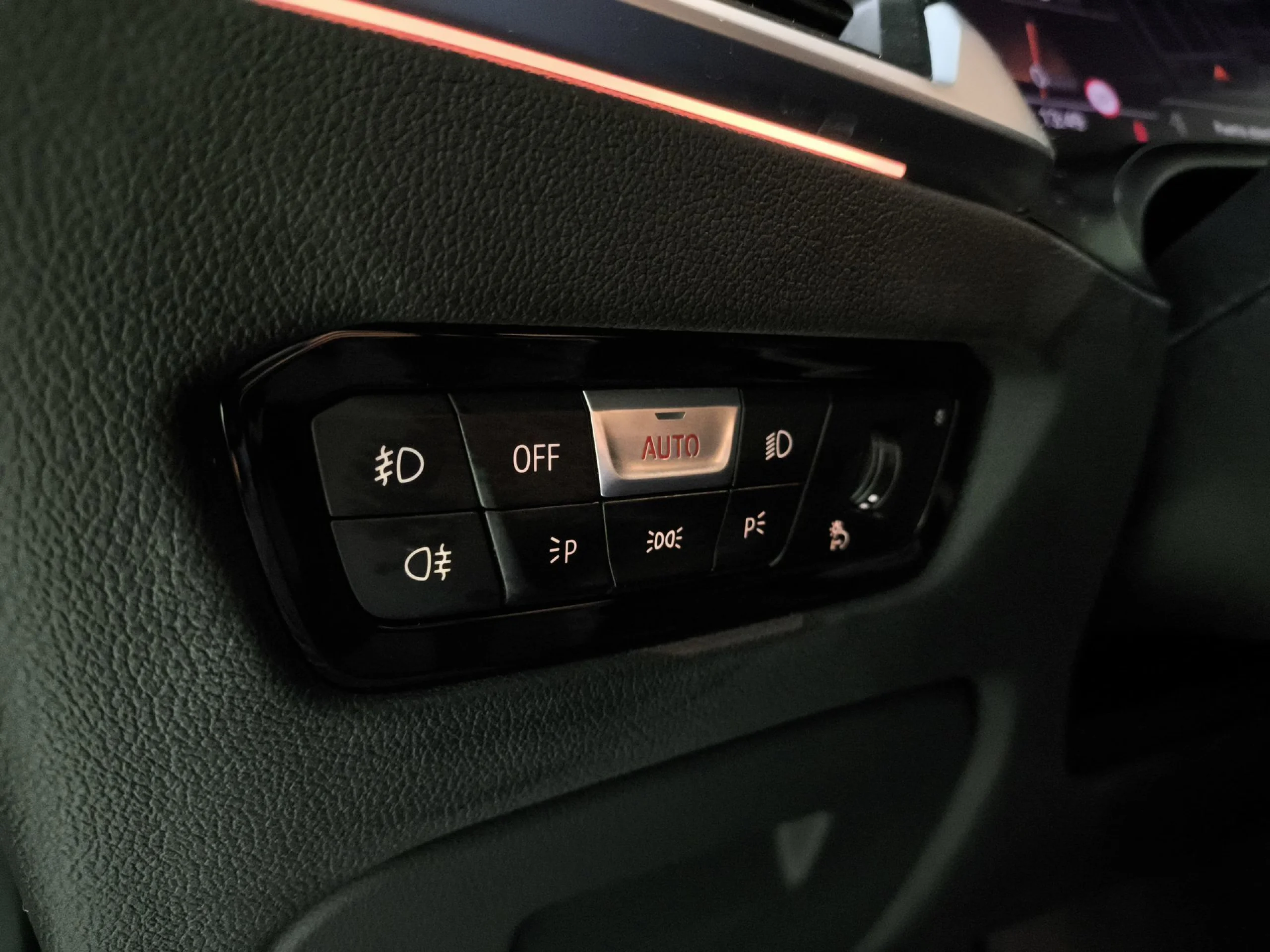 BMW Serie 3 320d Touring 140 kW (190 CV) - Foto 12