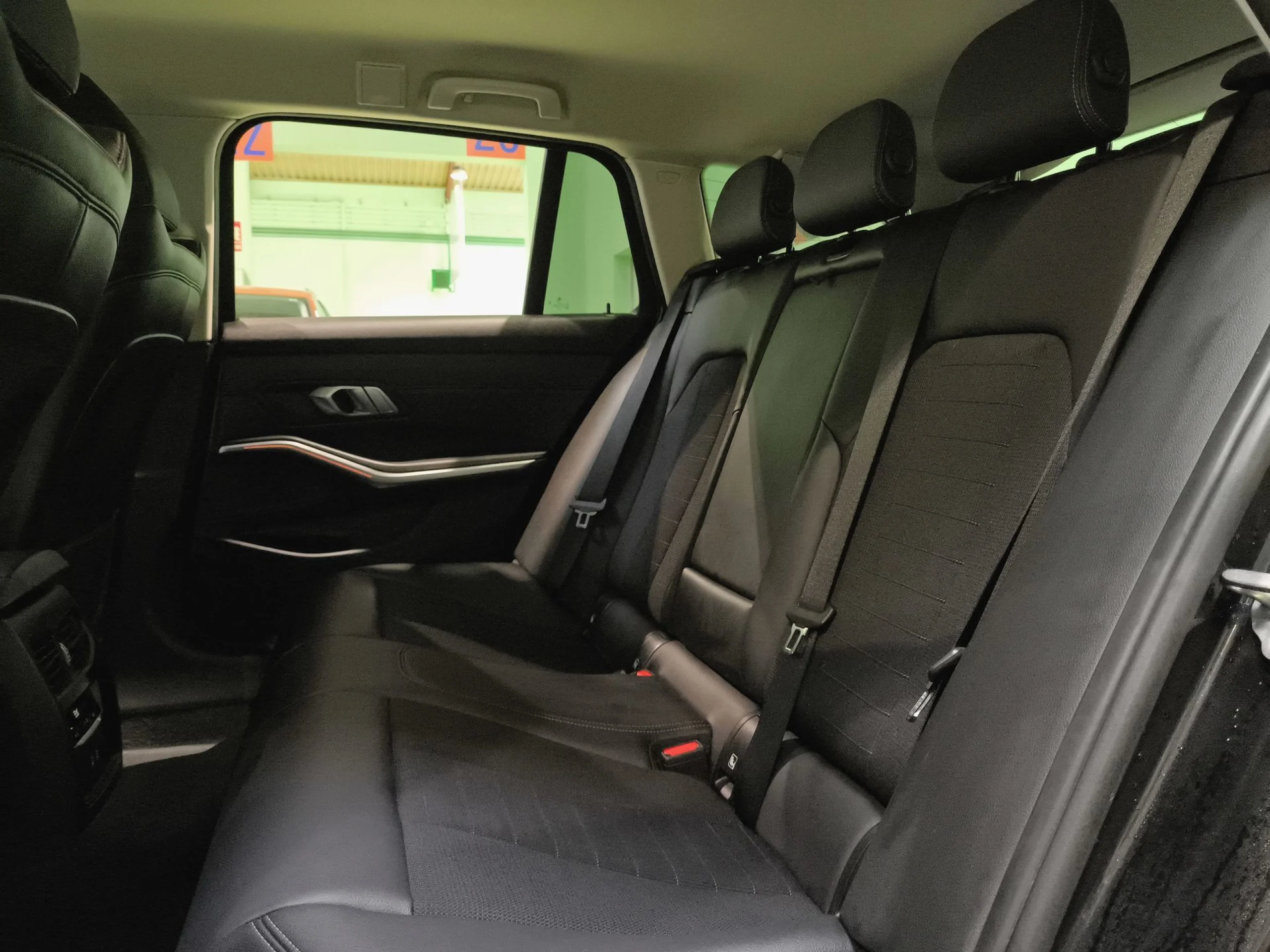 BMW Serie 3 320d Touring 140 kW (190 CV) - Foto 23