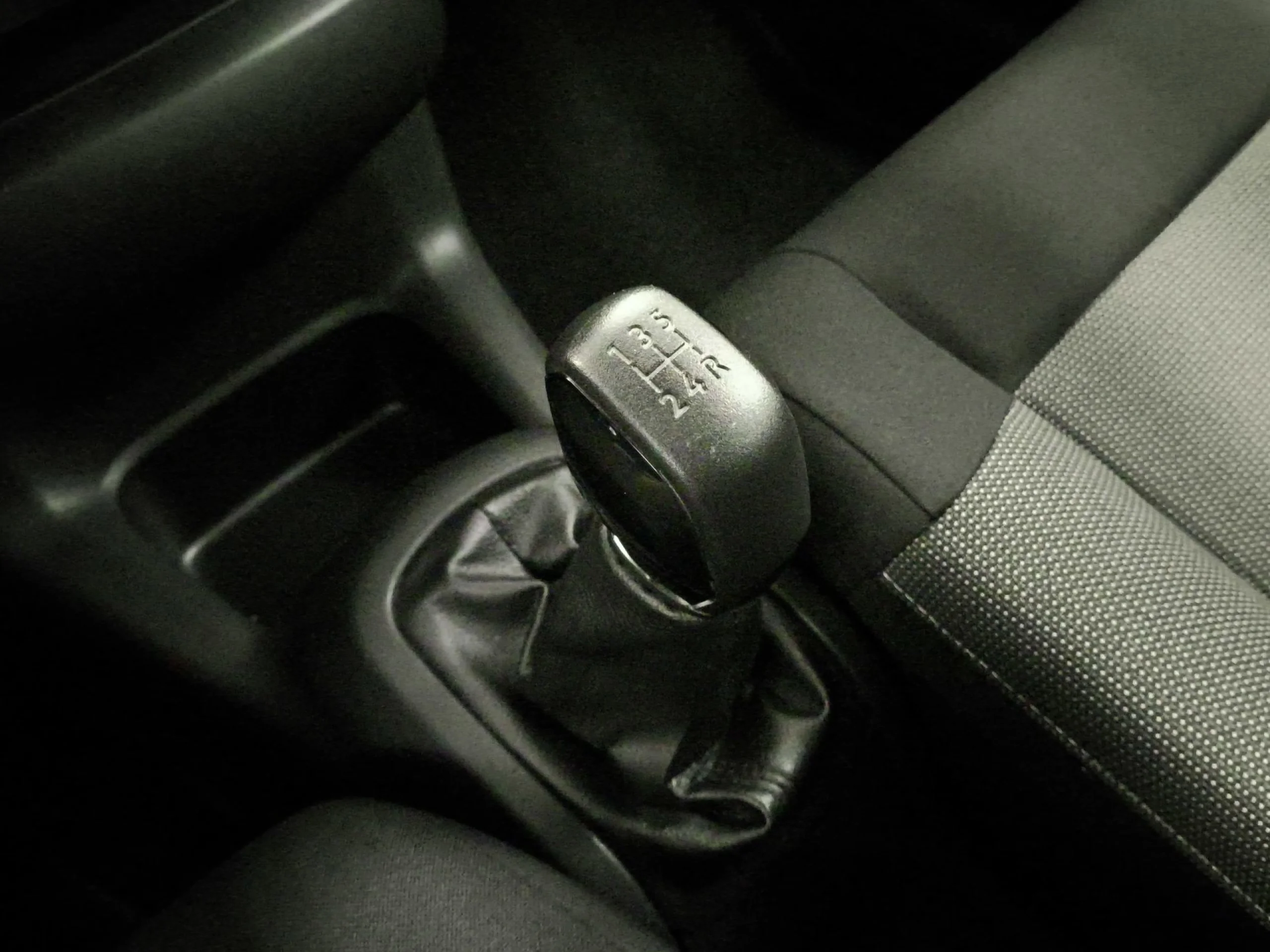 Citroen C4 Cactus PureTech 110 SANDS Feel 81 kW (110 CV) - Foto 15