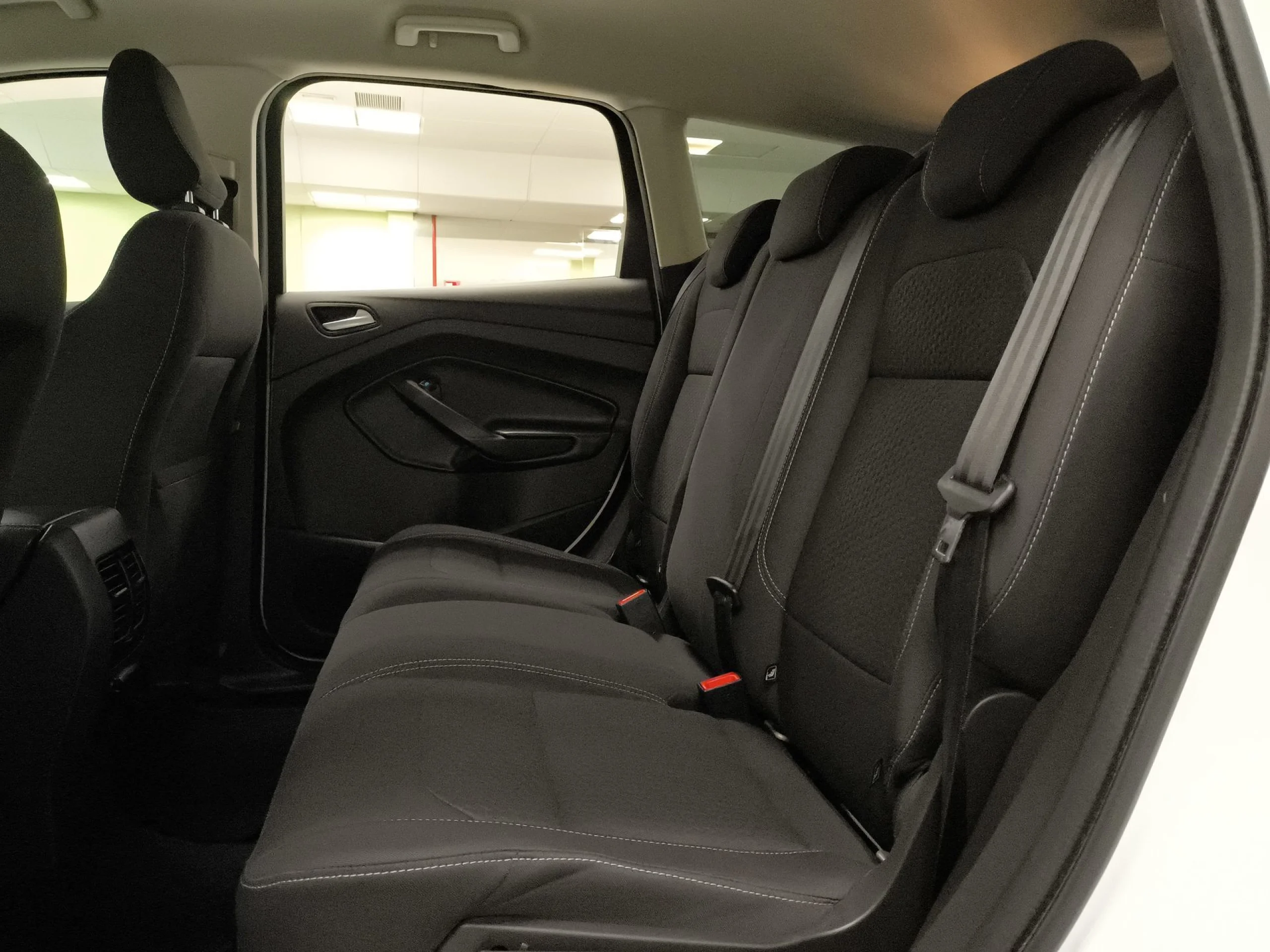 Ford Kuga 1.5 EcoBoost Trend+ 4x2 Auto 110 kW (150 CV) - Foto 18
