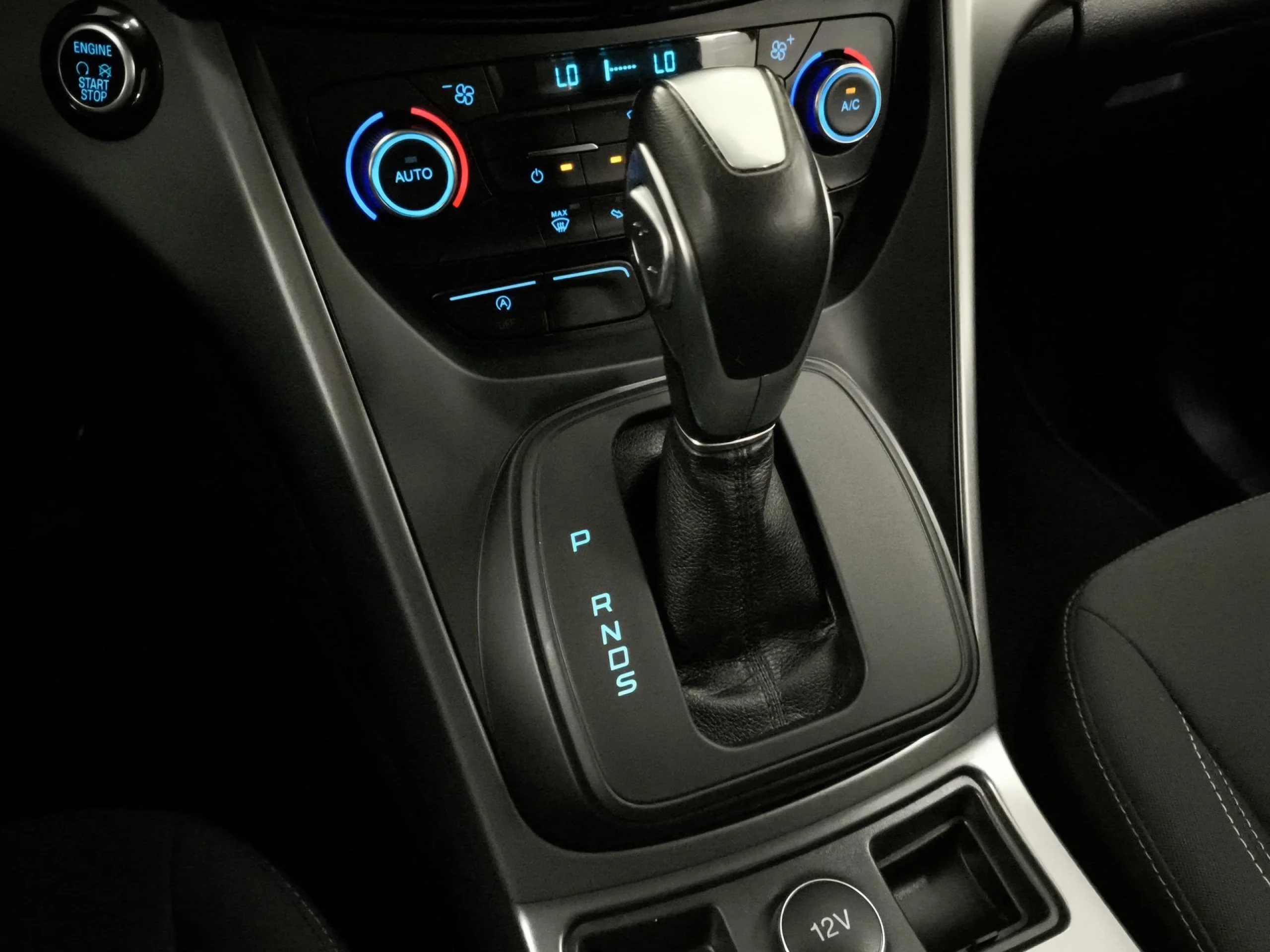 Ford Kuga 1.5 EcoBoost Trend+ 4x2 Auto 110 kW (150 CV) - Foto 16
