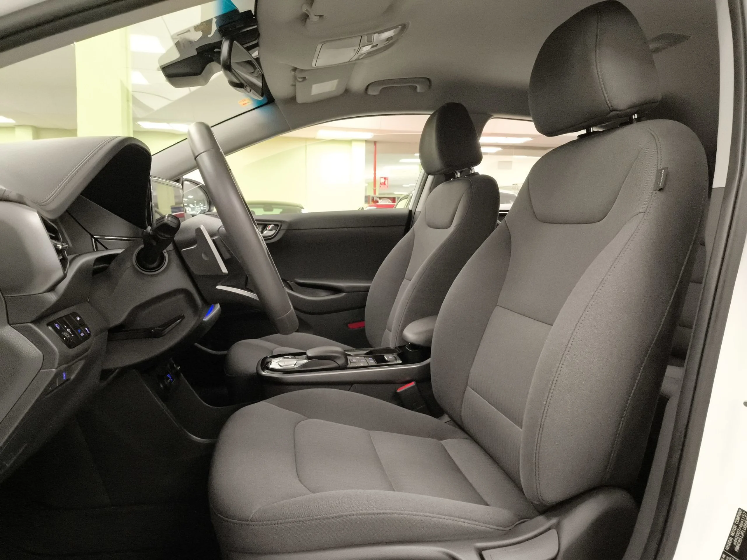 Hyundai IONIQ EV Tecno 88 kW (120 CV) - Foto 8