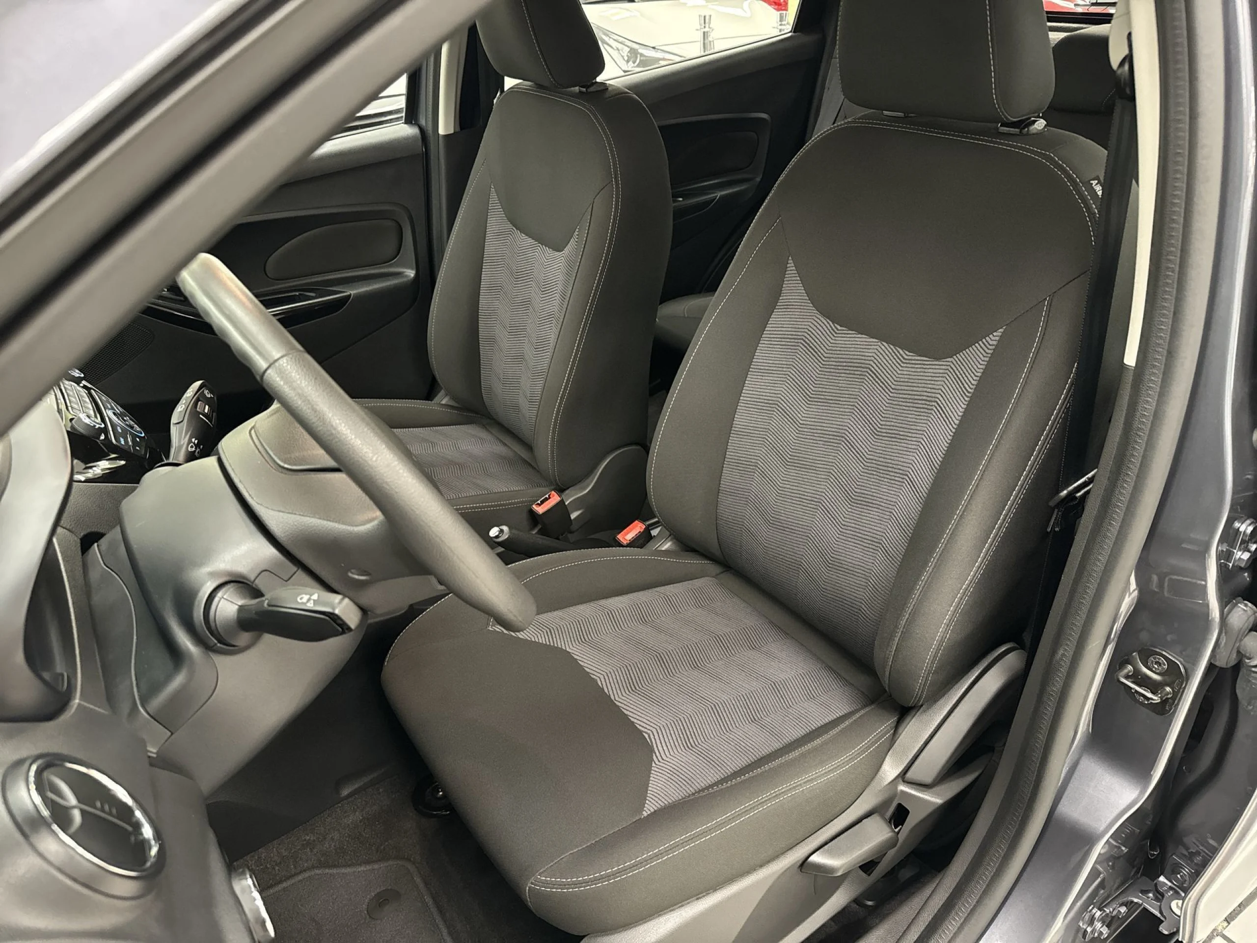 Ford Ka+ 1.2 Ti-VCT Ultimate 63 kW (85 CV) - Foto 8