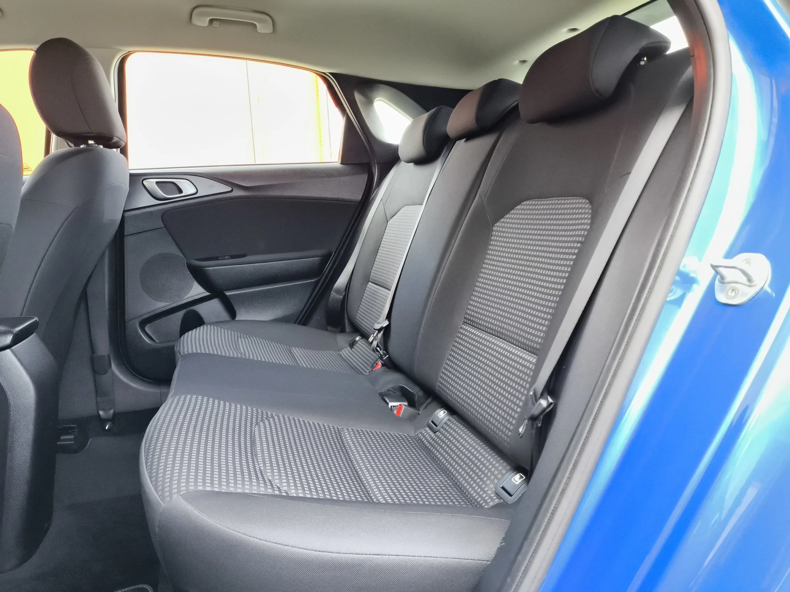 Kia Ceed 1.0 T-GDi Concept 88 kW (120 CV) - Foto 17