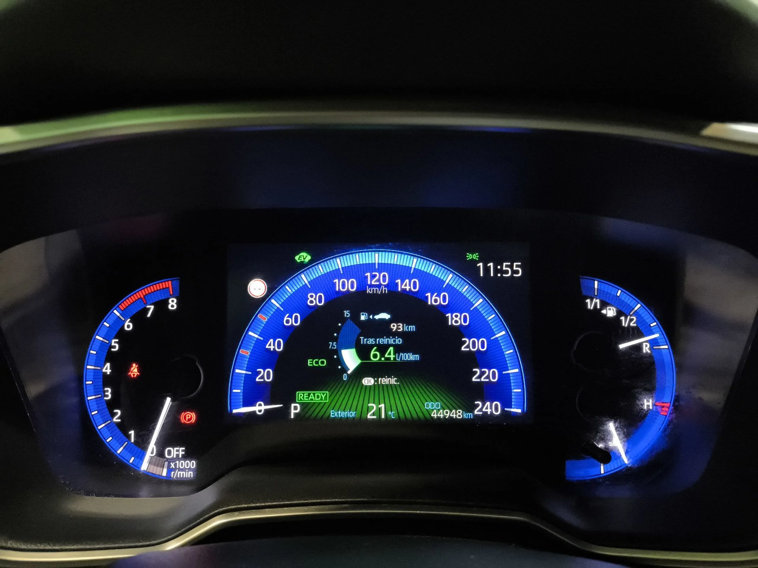 Toyota Corolla 180H FEEL! E-CVT 132 kW (180 CV) - Foto 15
