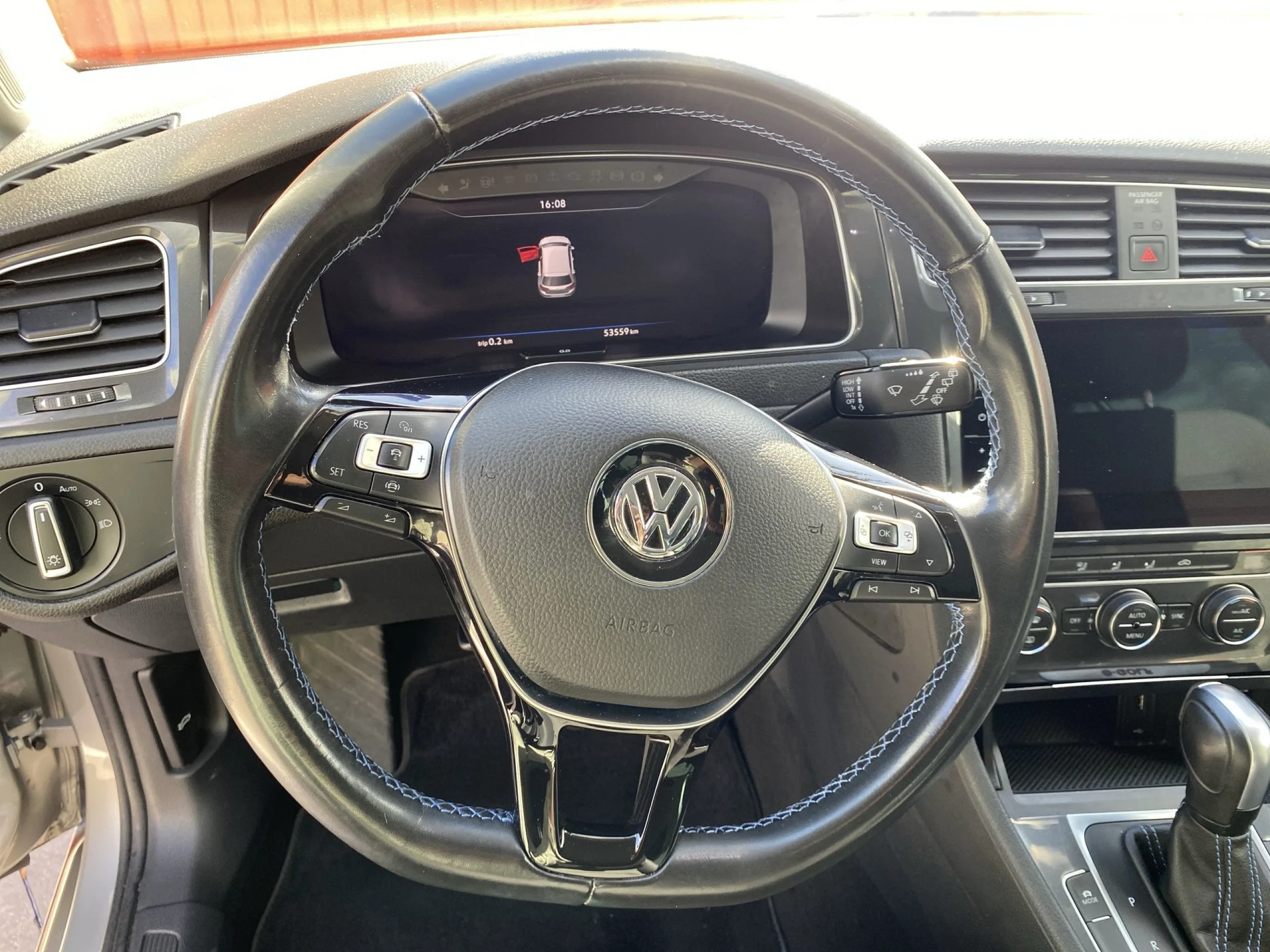 Volkswagen E-golf ePower 100 kW (136 CV) - Foto 11