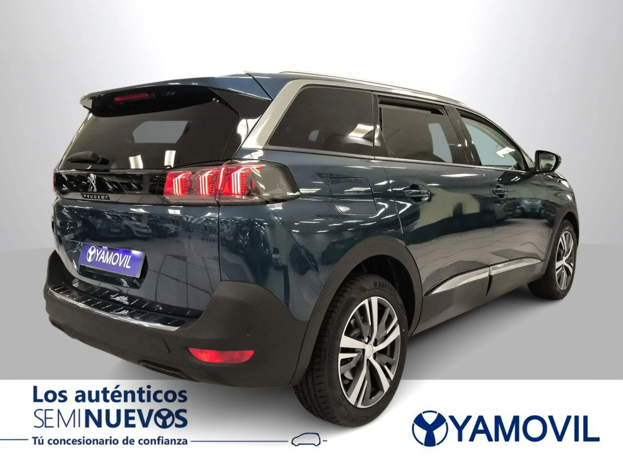 Peugeot 5008 PureTech 130 SANDS Allure Pack EAT8 96 kW (130 CV) - Foto 6