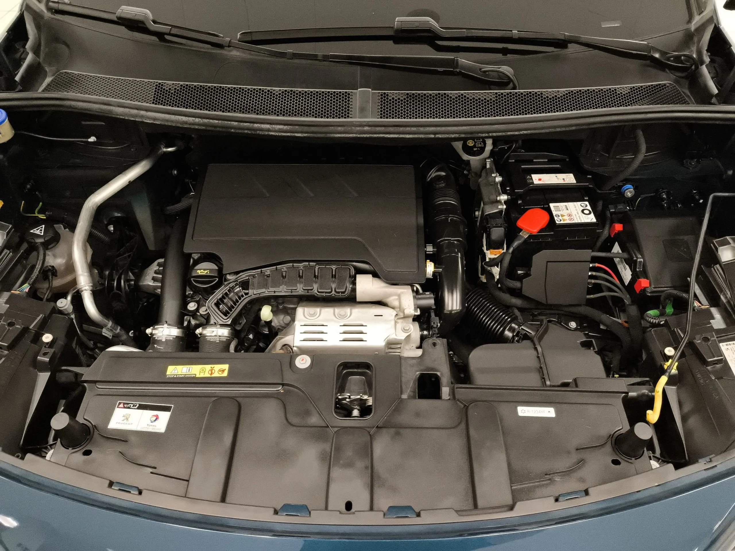 Peugeot 5008 PureTech 130 SANDS Allure Pack EAT8 96 kW (130 CV) - Foto 31