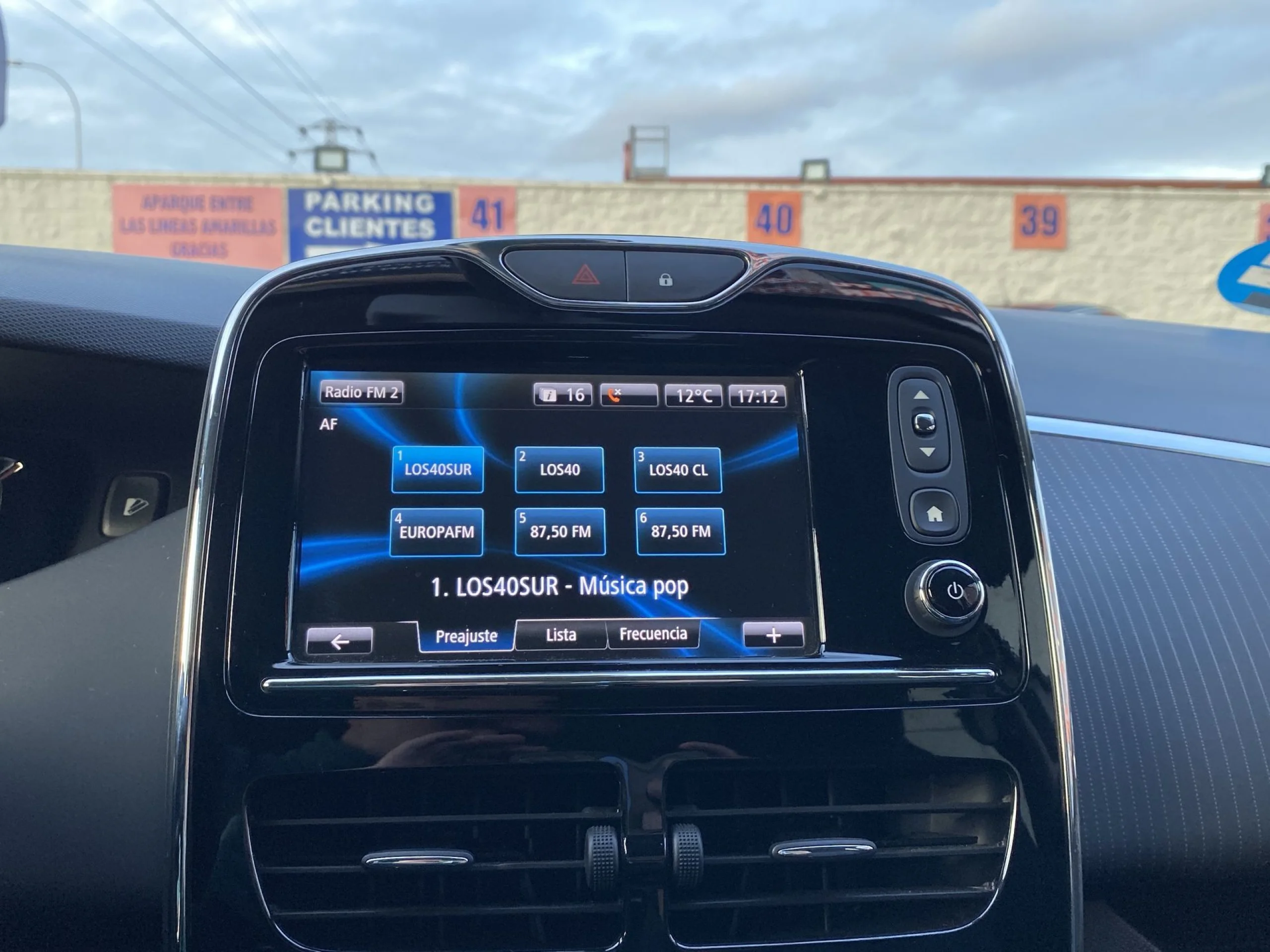 Renault Zoe Limited 40 R110 79 kW (108 CV) - Foto 12