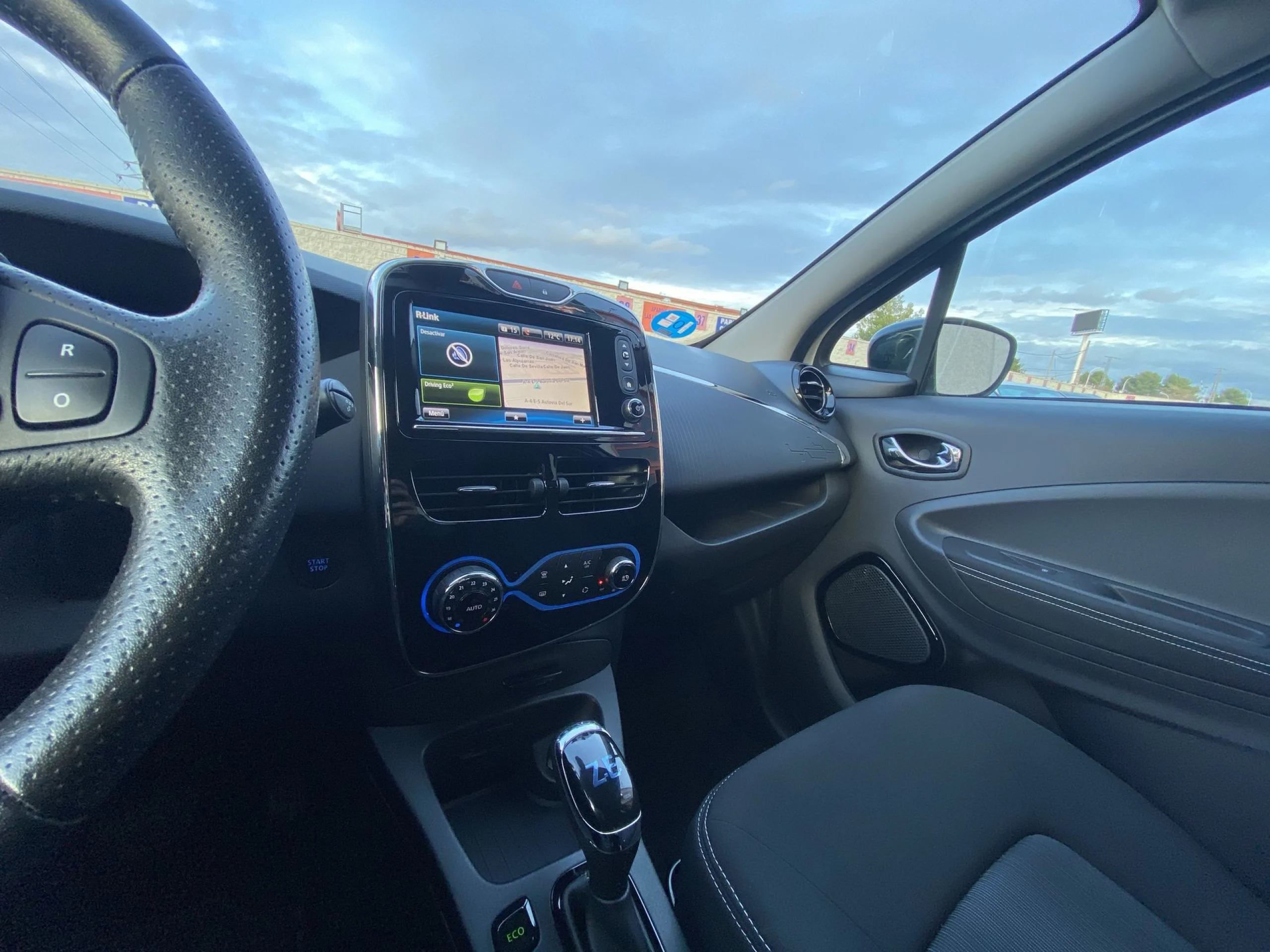 Renault Zoe Limited 40 R110 79 kW (108 CV) - Foto 16