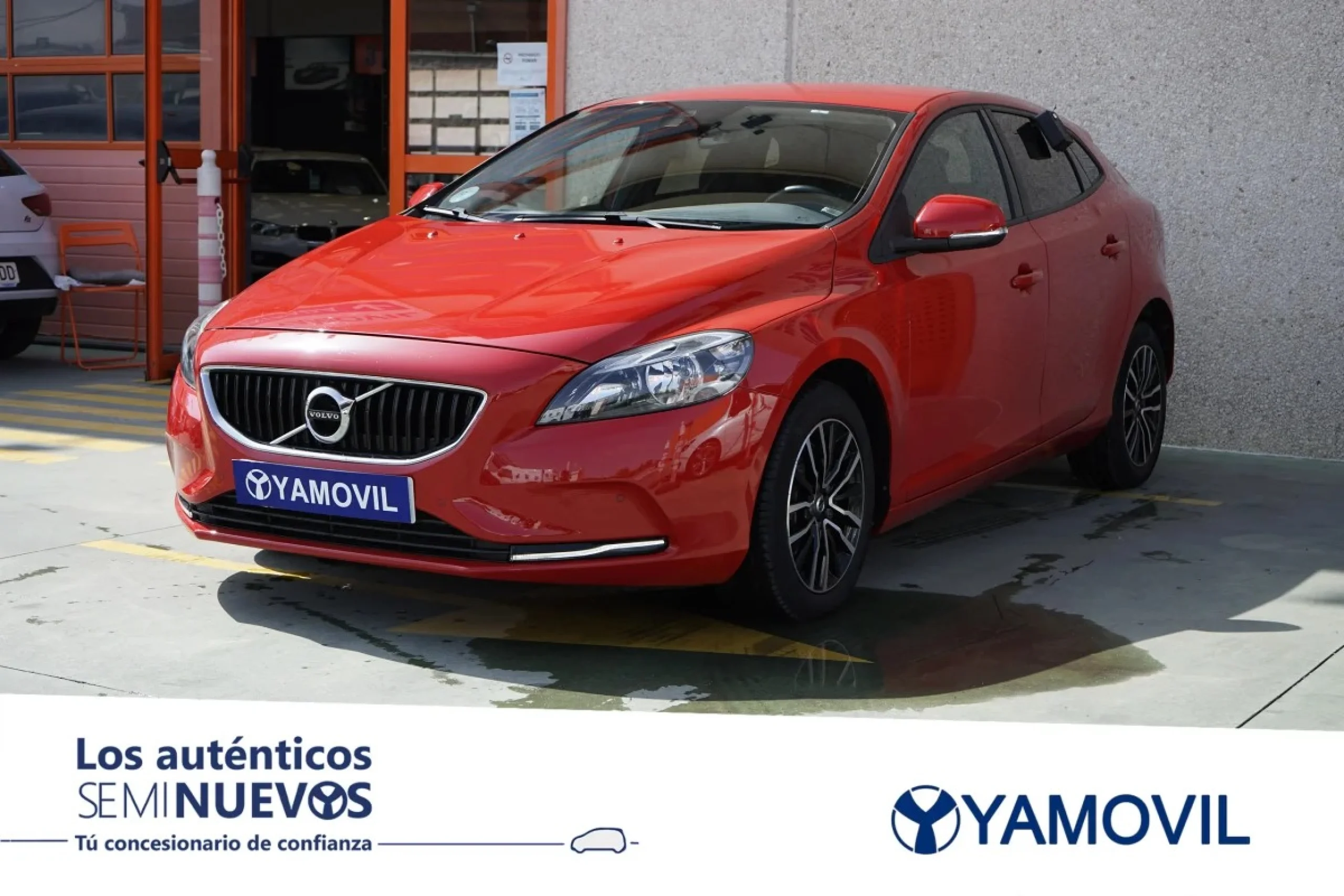 Volvo V40 D2 Momentum 88 kW (120 CV) - Foto 1