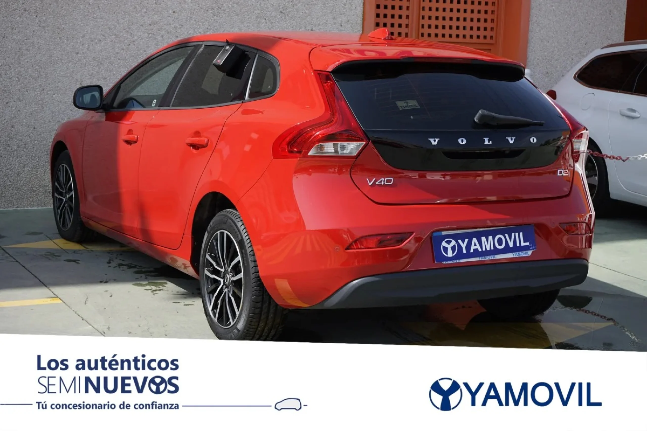 Volvo V40 D2 Momentum 88 kW (120 CV) - Foto 6