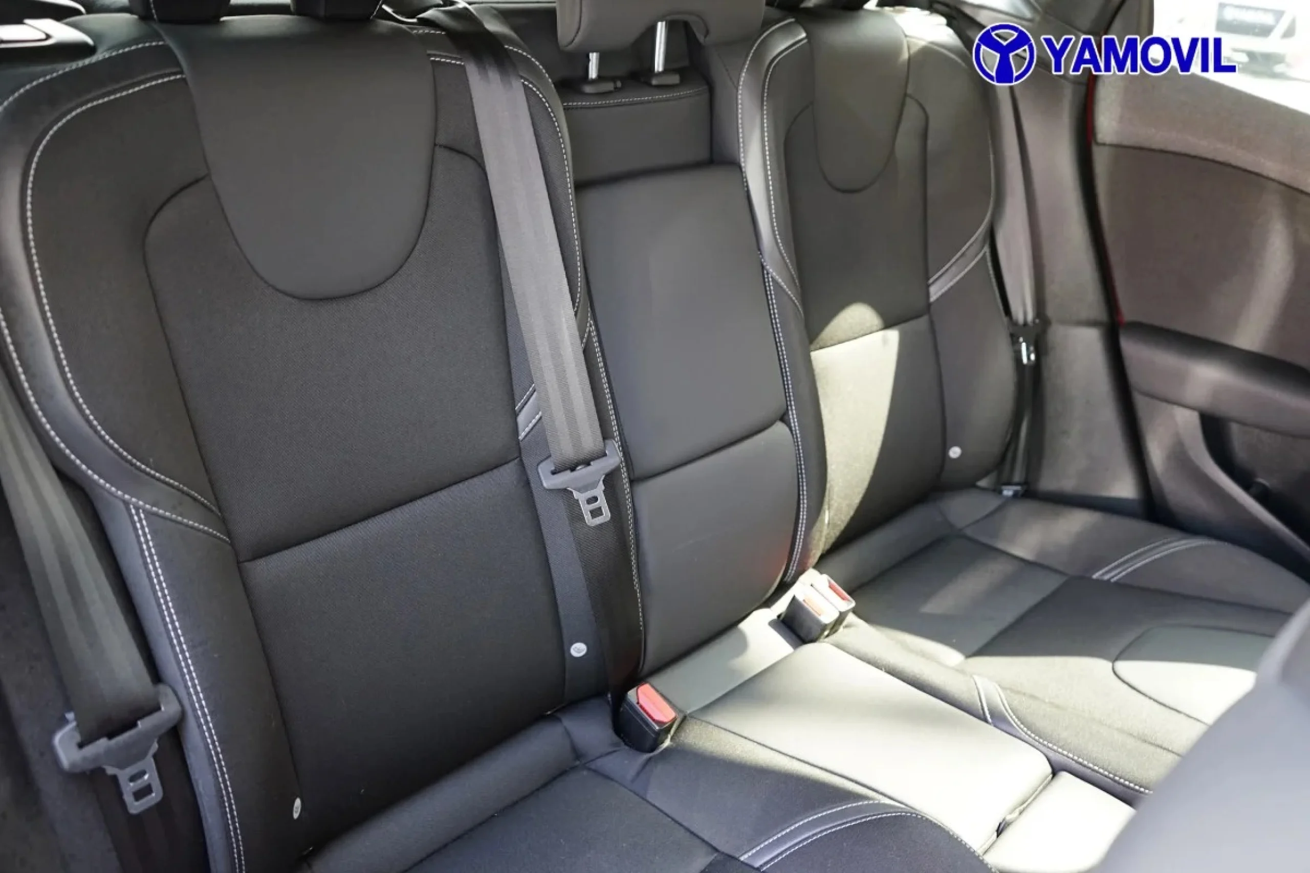 Volvo V40 D2 Momentum 88 kW (120 CV) - Foto 16