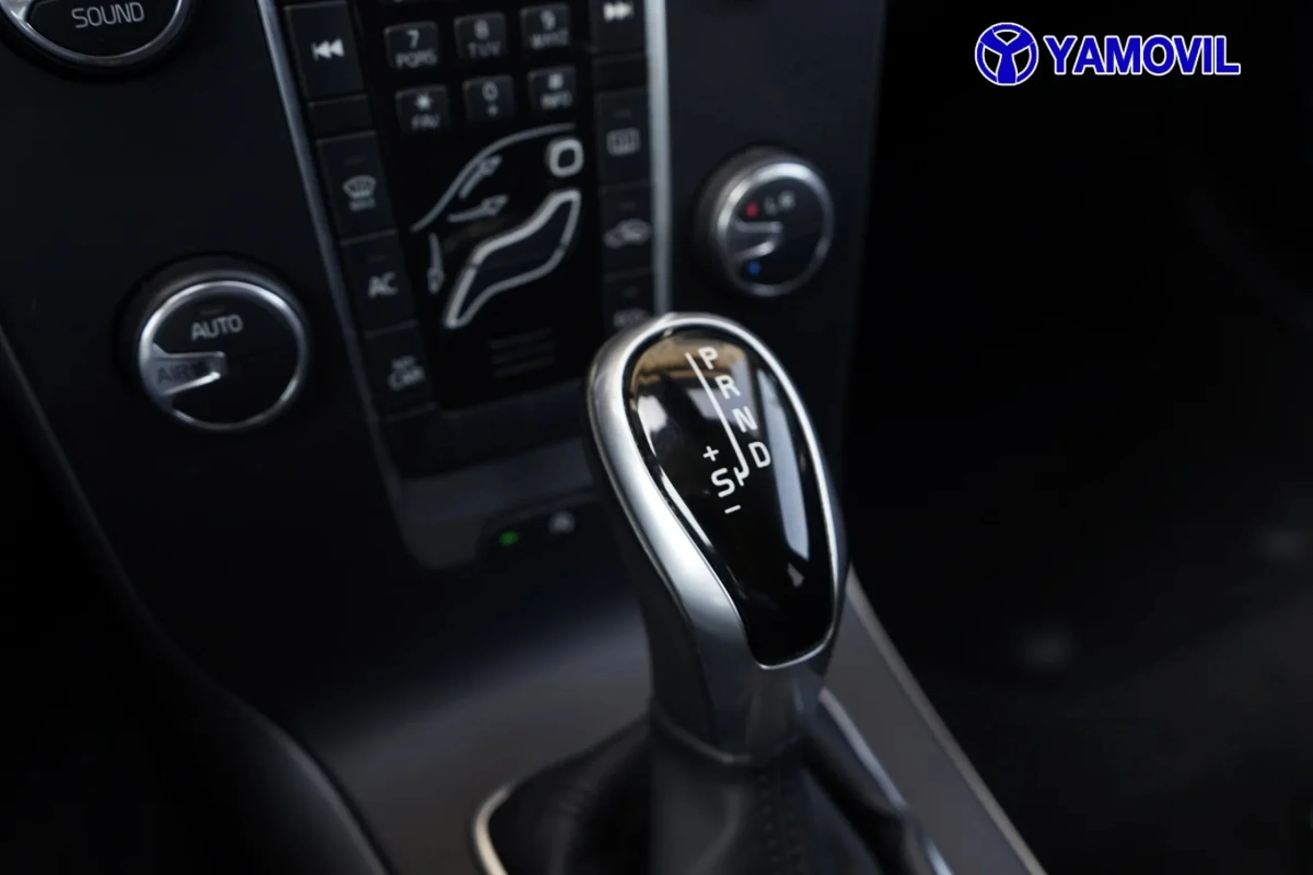 Volvo V40 D2 Momentum 88 kW (120 CV) - Foto 27