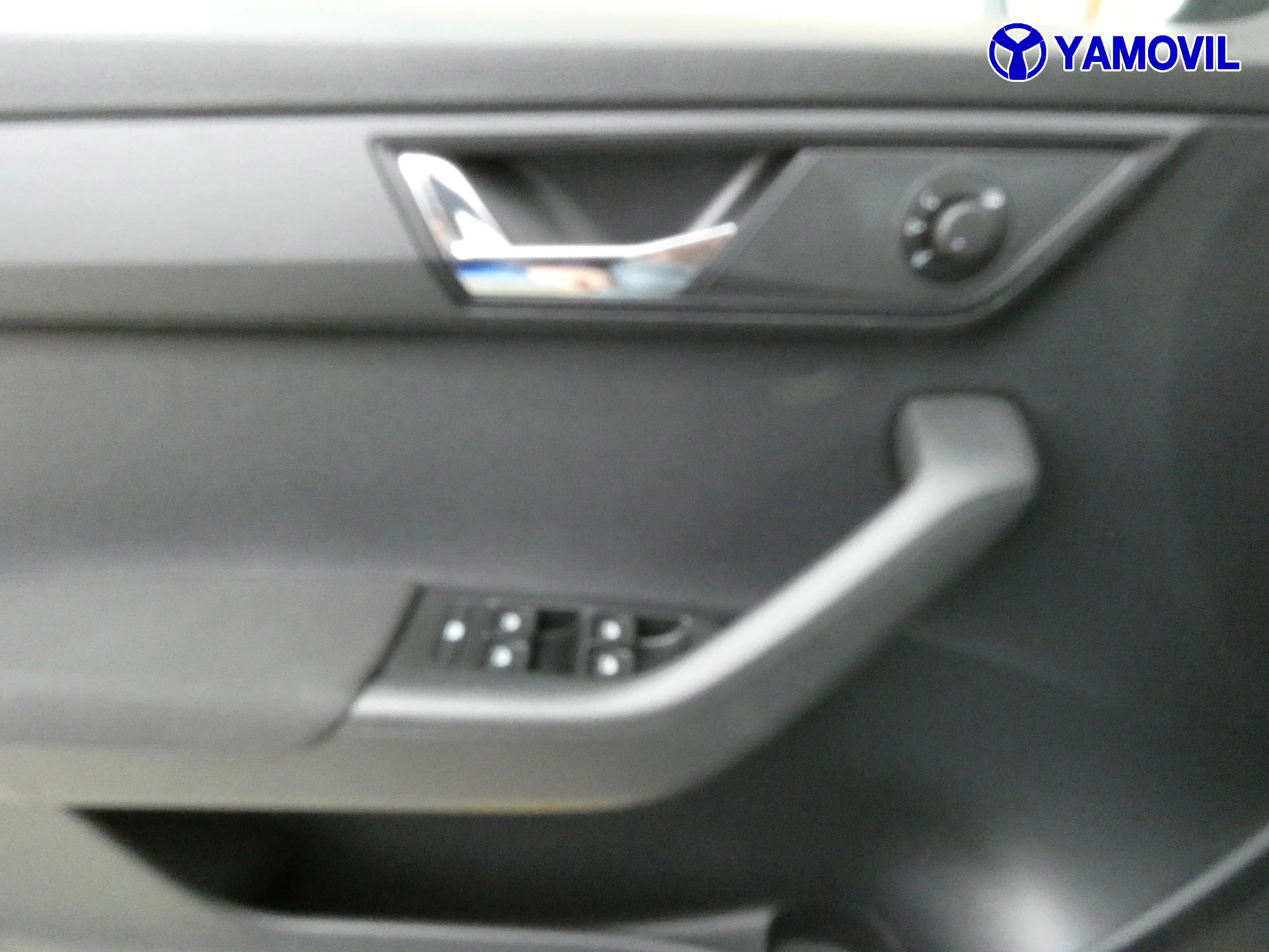 Skoda Fabia 1.0 MPI COLOR CONCEPT - Foto 33