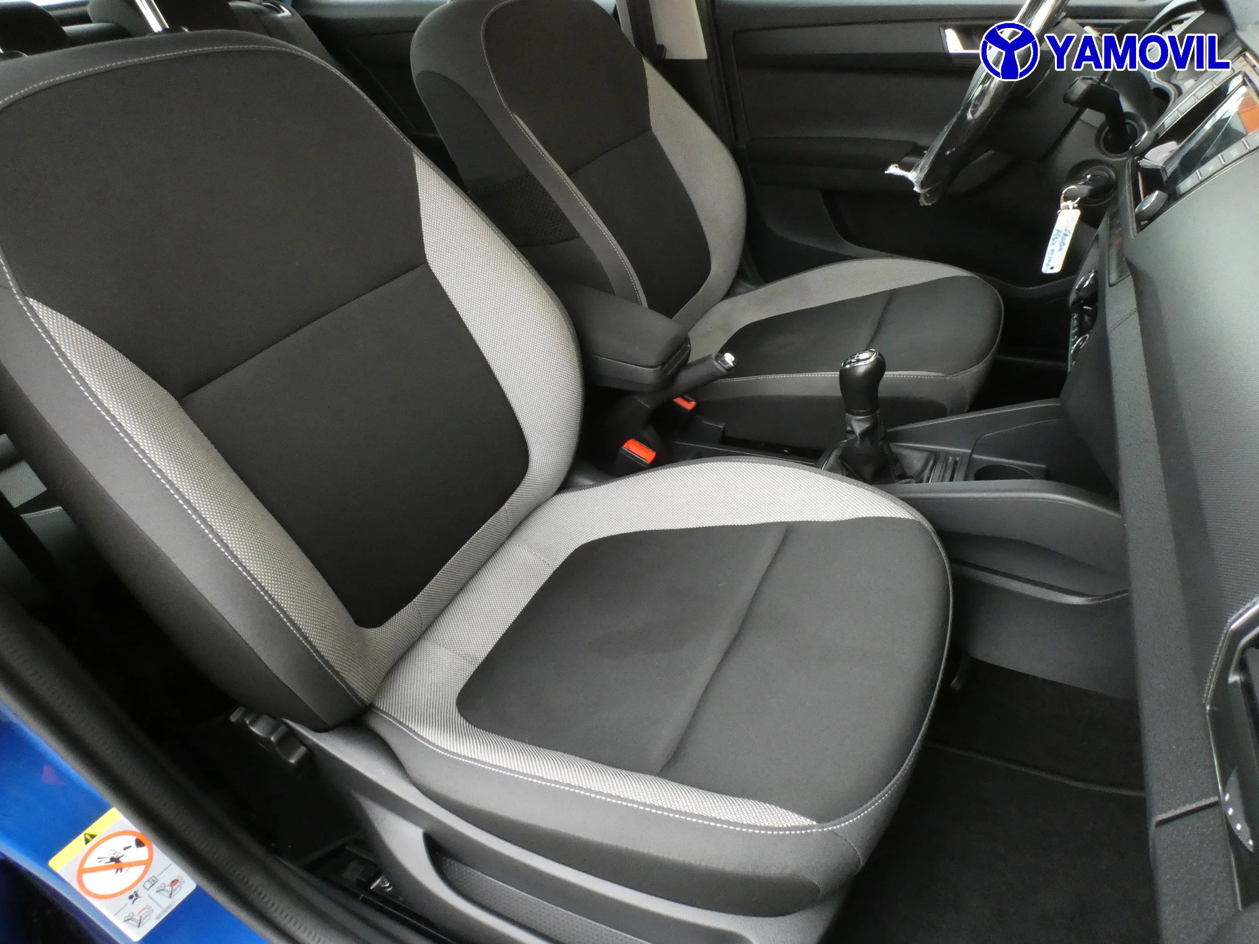 Skoda Fabia 1.0 MPI COLOR CONCEPT - Foto 16