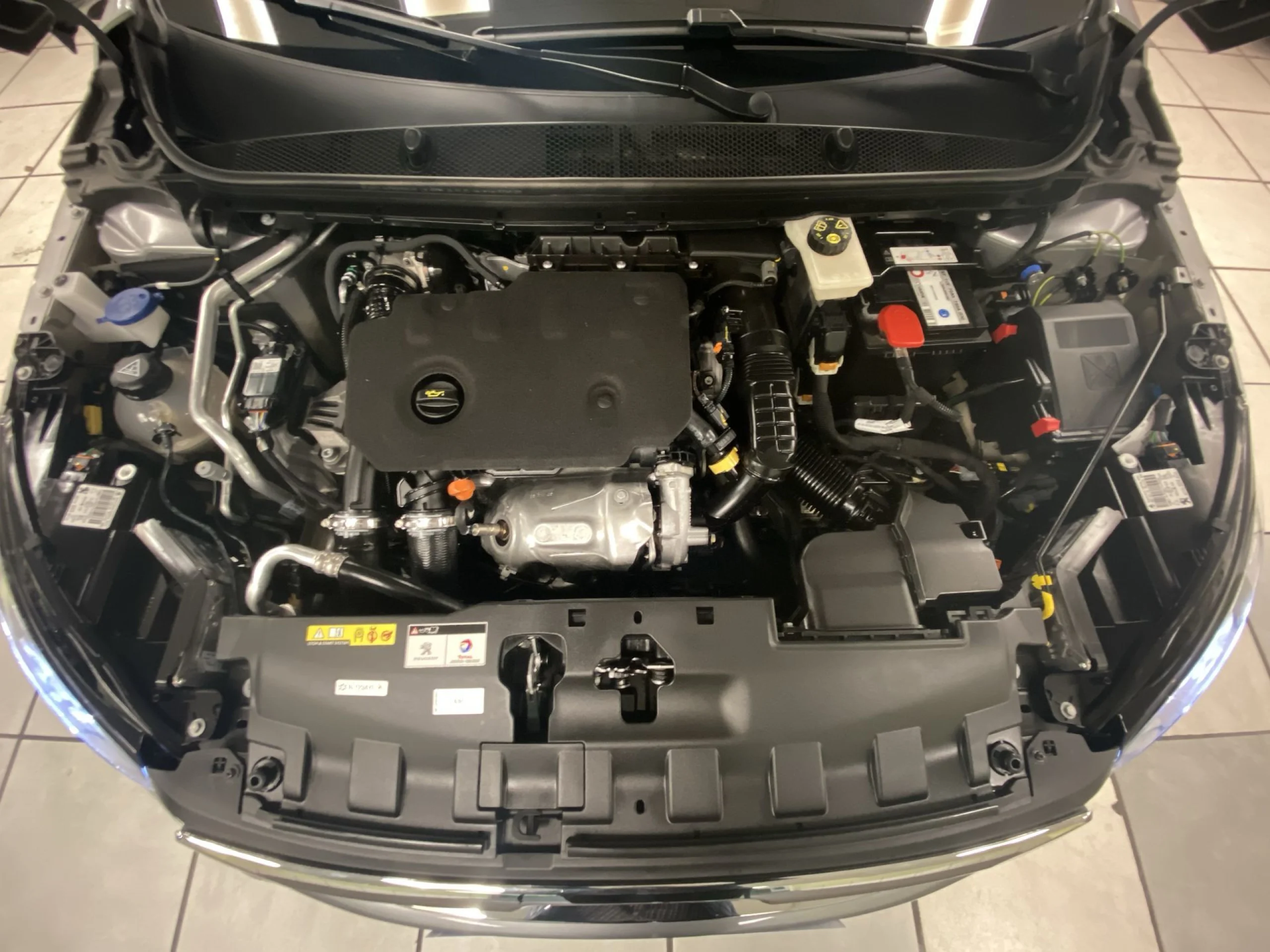 Peugeot 308 SW BlueHDI 130 GT EAT8 96 kW (130 CV) - Foto 23