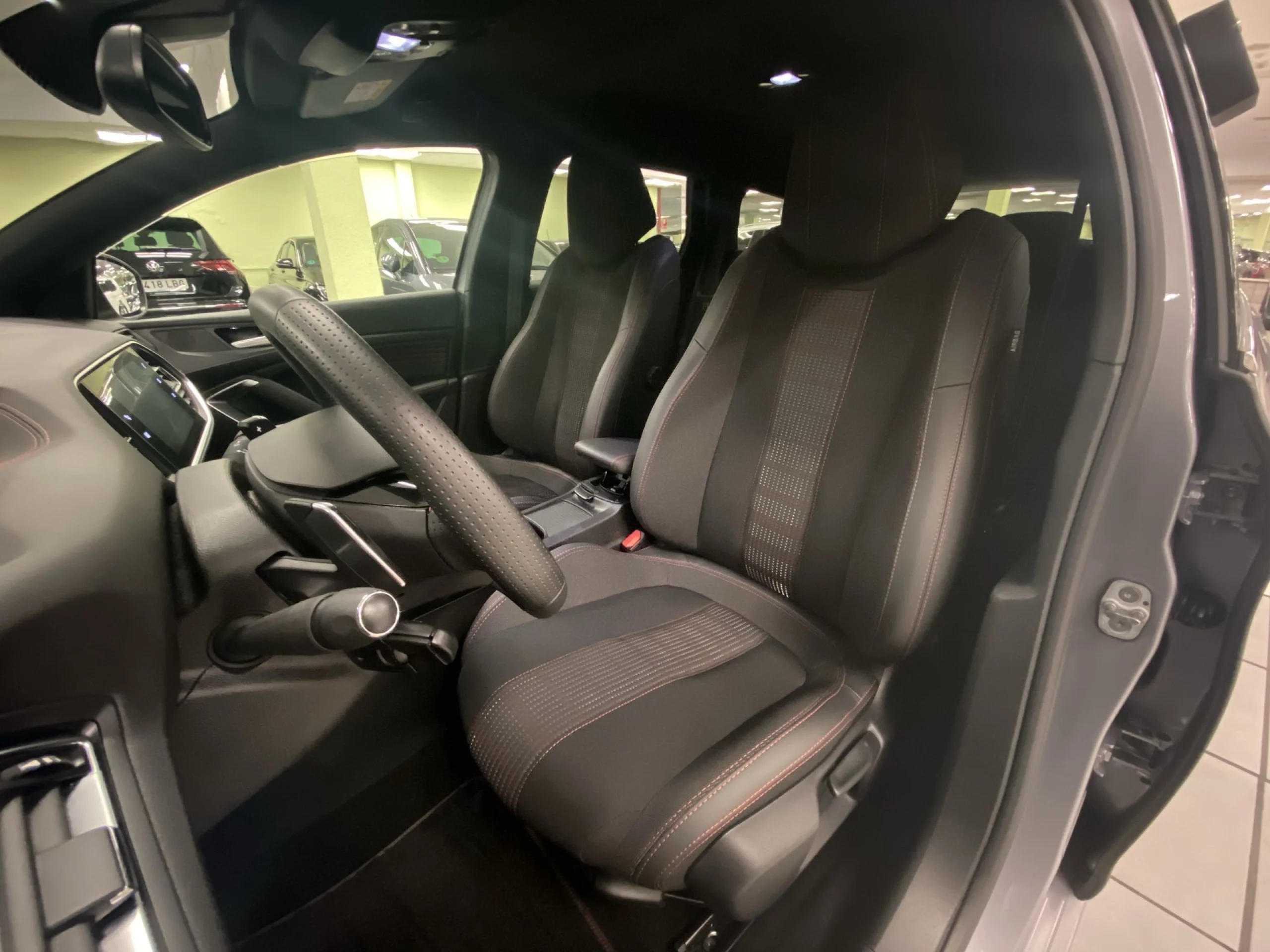 Peugeot 308 SW BlueHDI 130 GT EAT8 96 kW (130 CV) - Foto 8