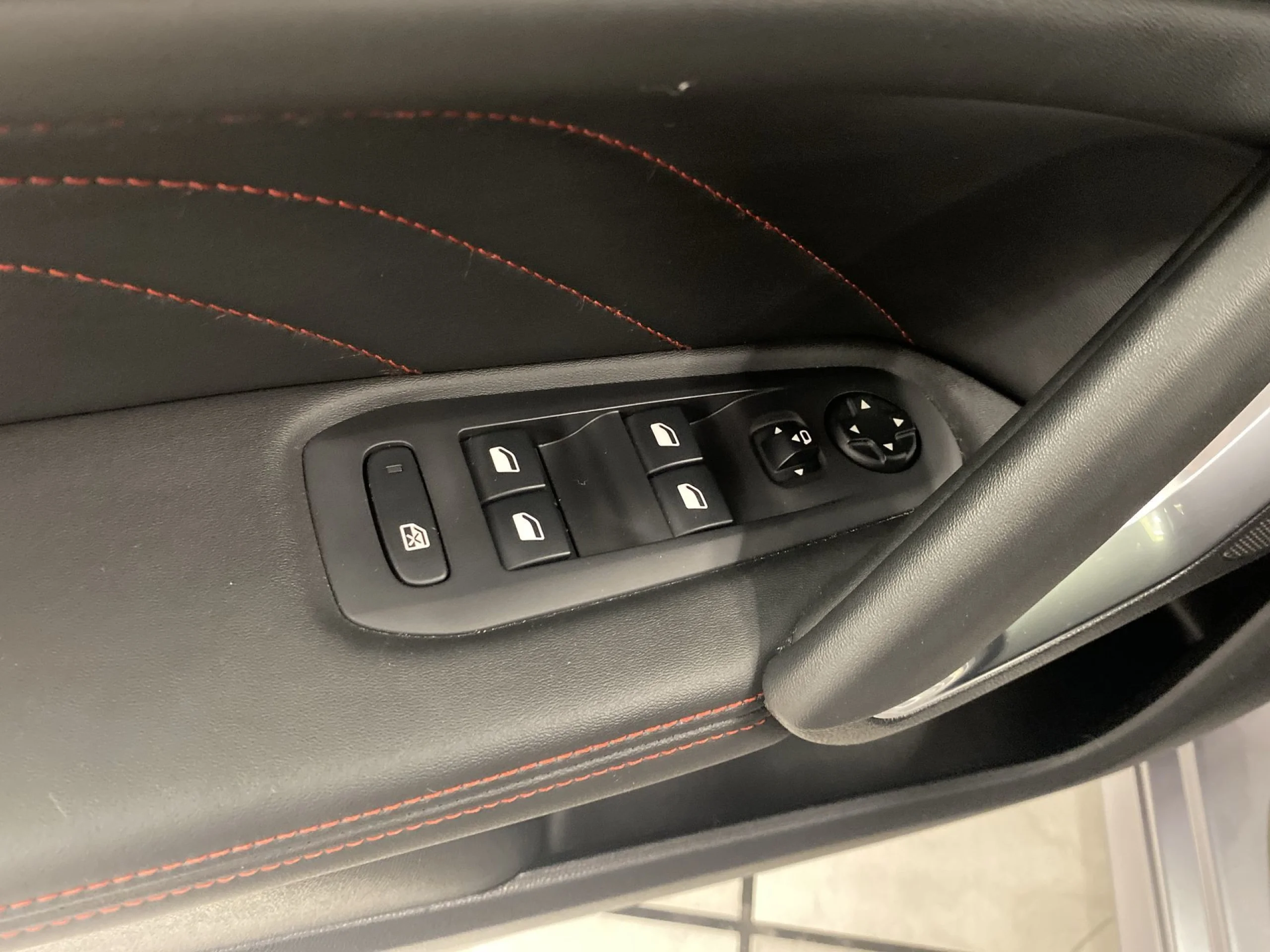 Peugeot 308 SW BlueHDI 130 GT EAT8 96 kW (130 CV) - Foto 10