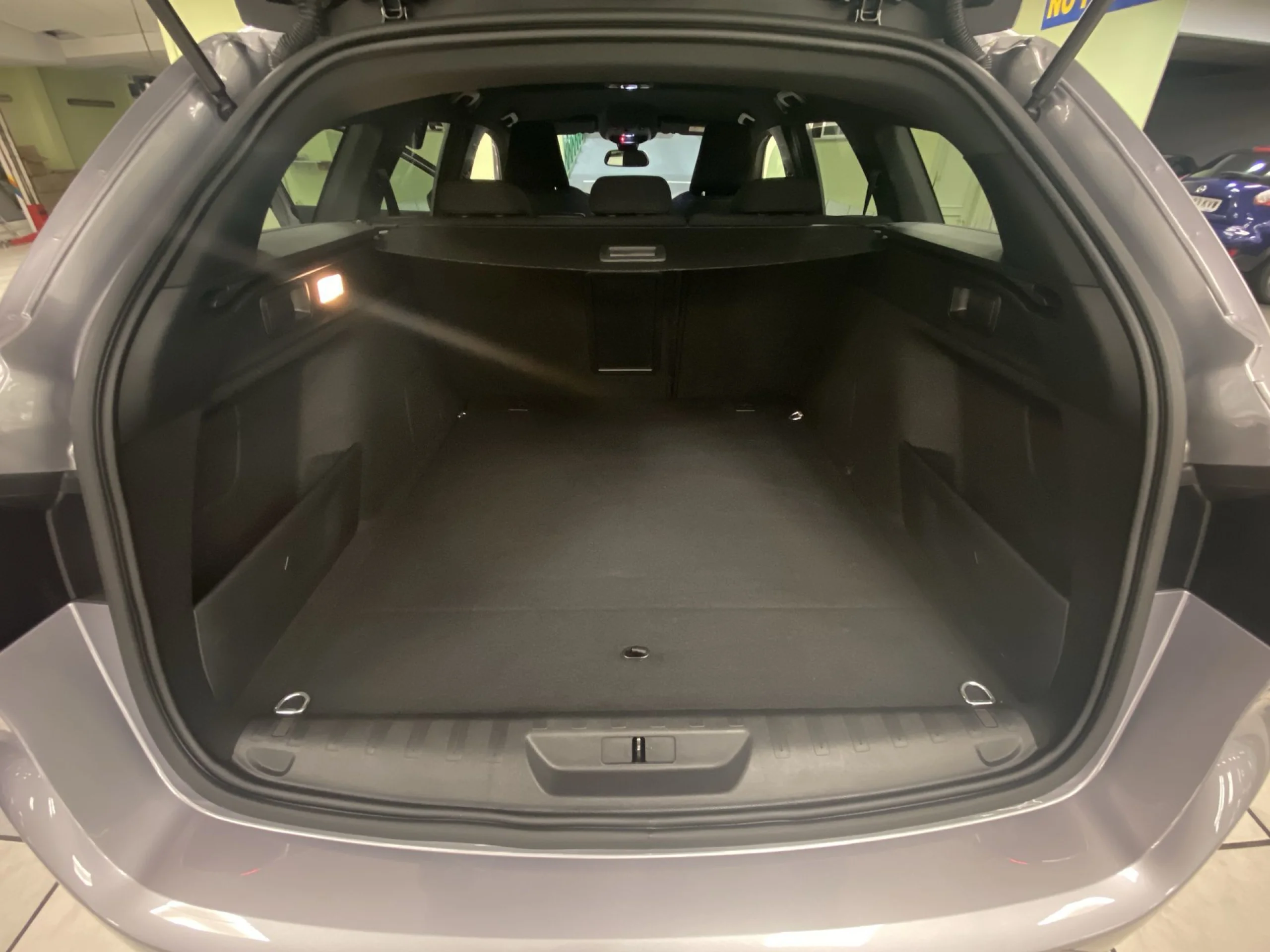 Peugeot 308 SW BlueHDI 130 GT EAT8 96 kW (130 CV) - Foto 20