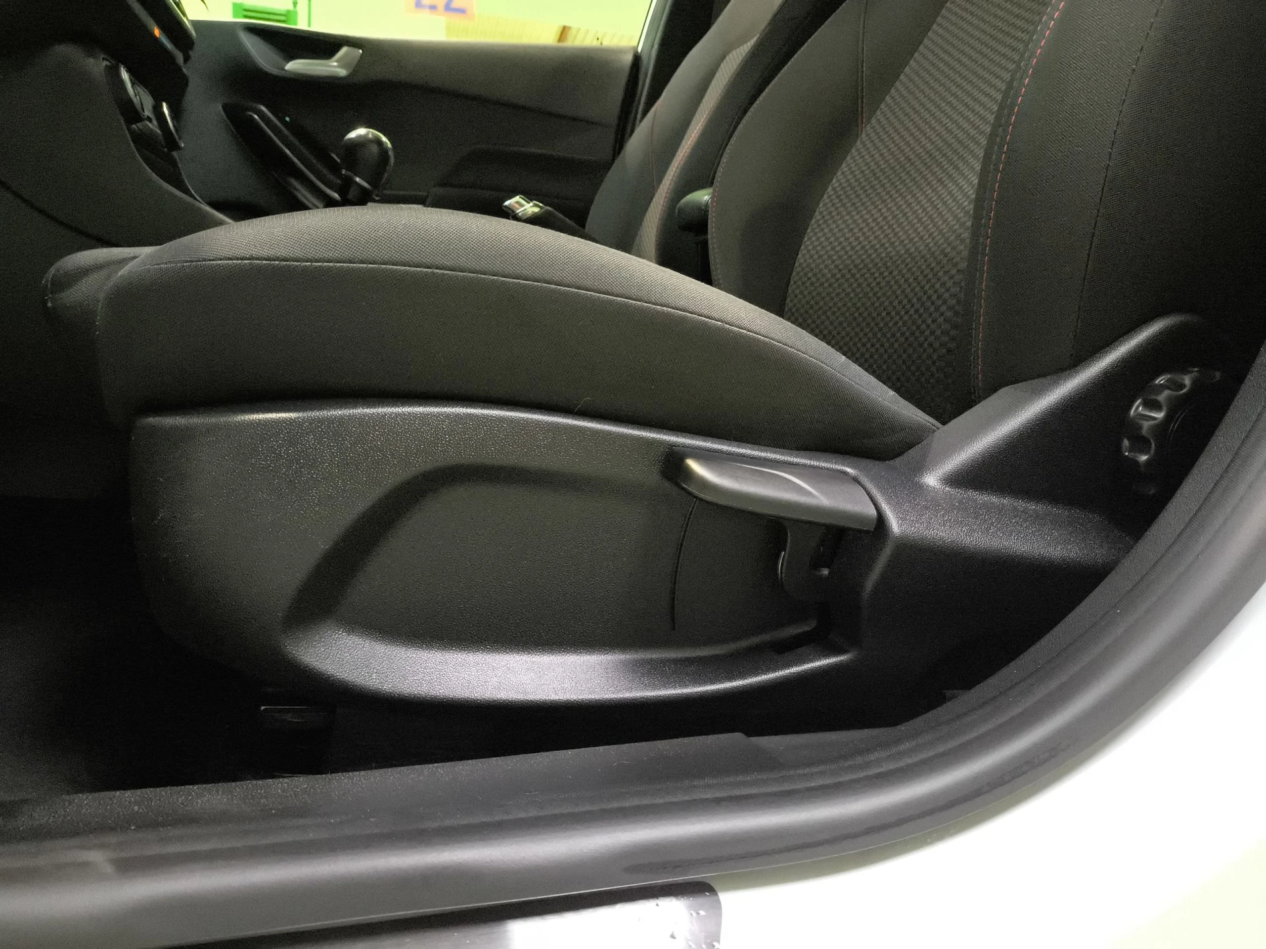 Ford Fiesta 1.0 EcoBoost MHEV ST-Line 92 kW (125 CV) - Foto 9