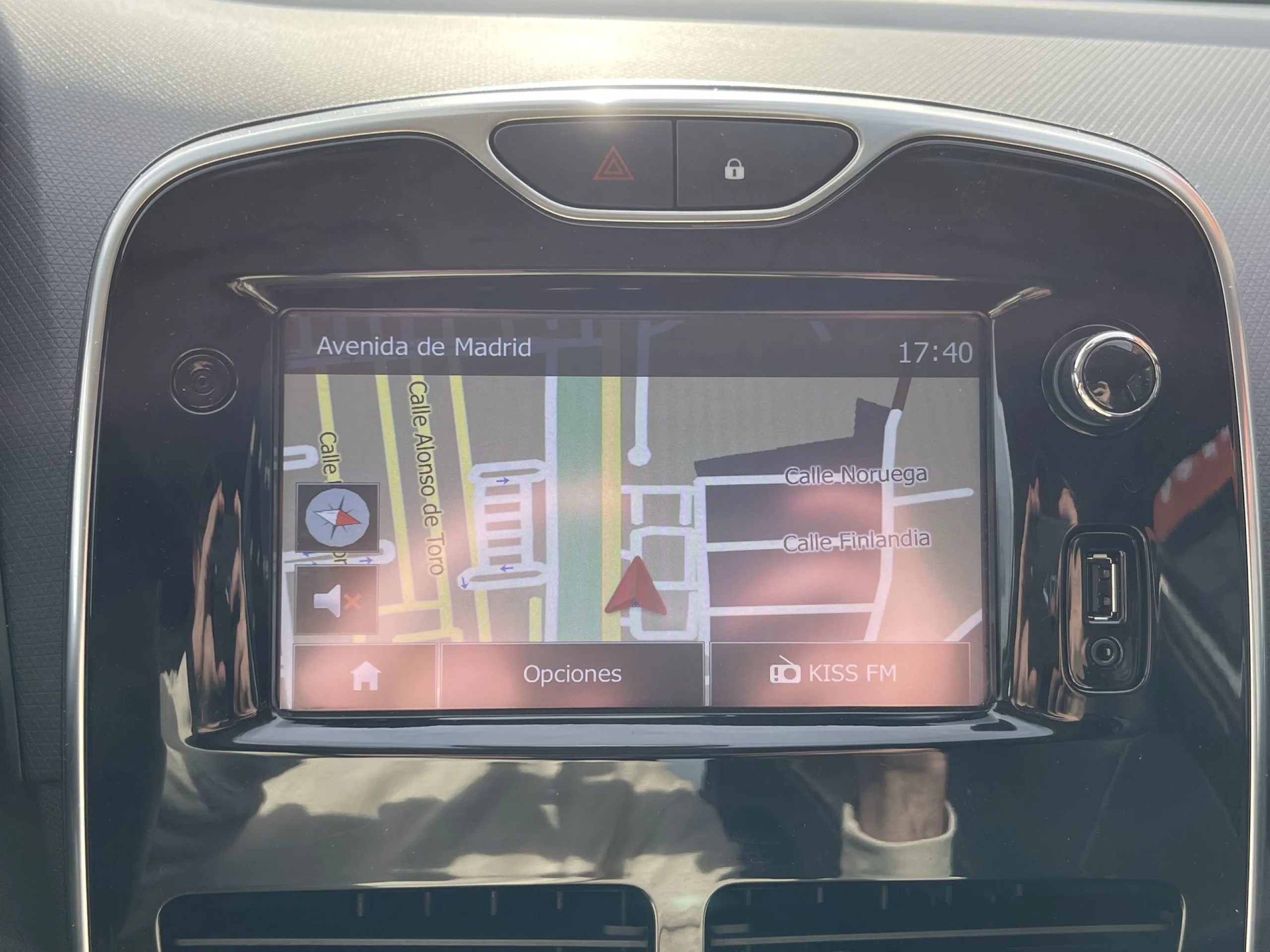 Renault Clio Technofeel Energy dCi 66 kW (90 CV) - Foto 14