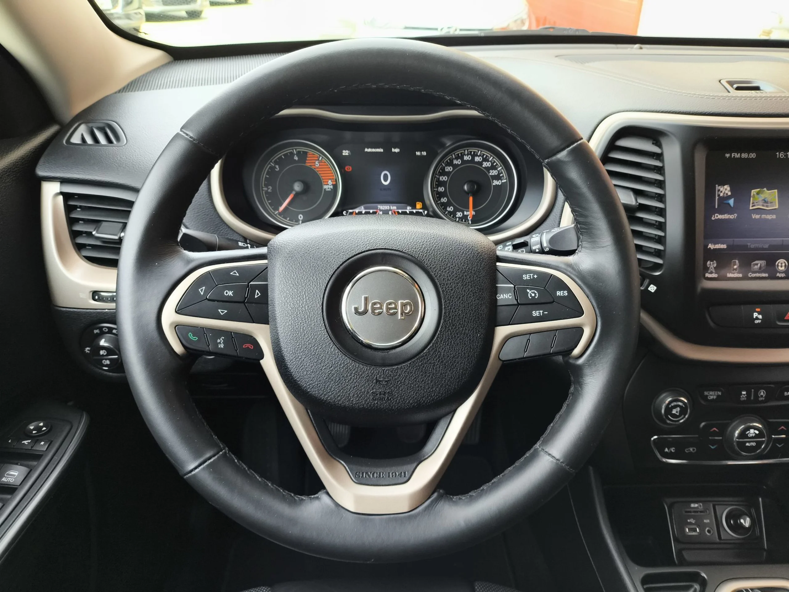 Jeep Cherokee 2.0 CRD Limited 4x2 103 kW (140 CV) - Foto 11