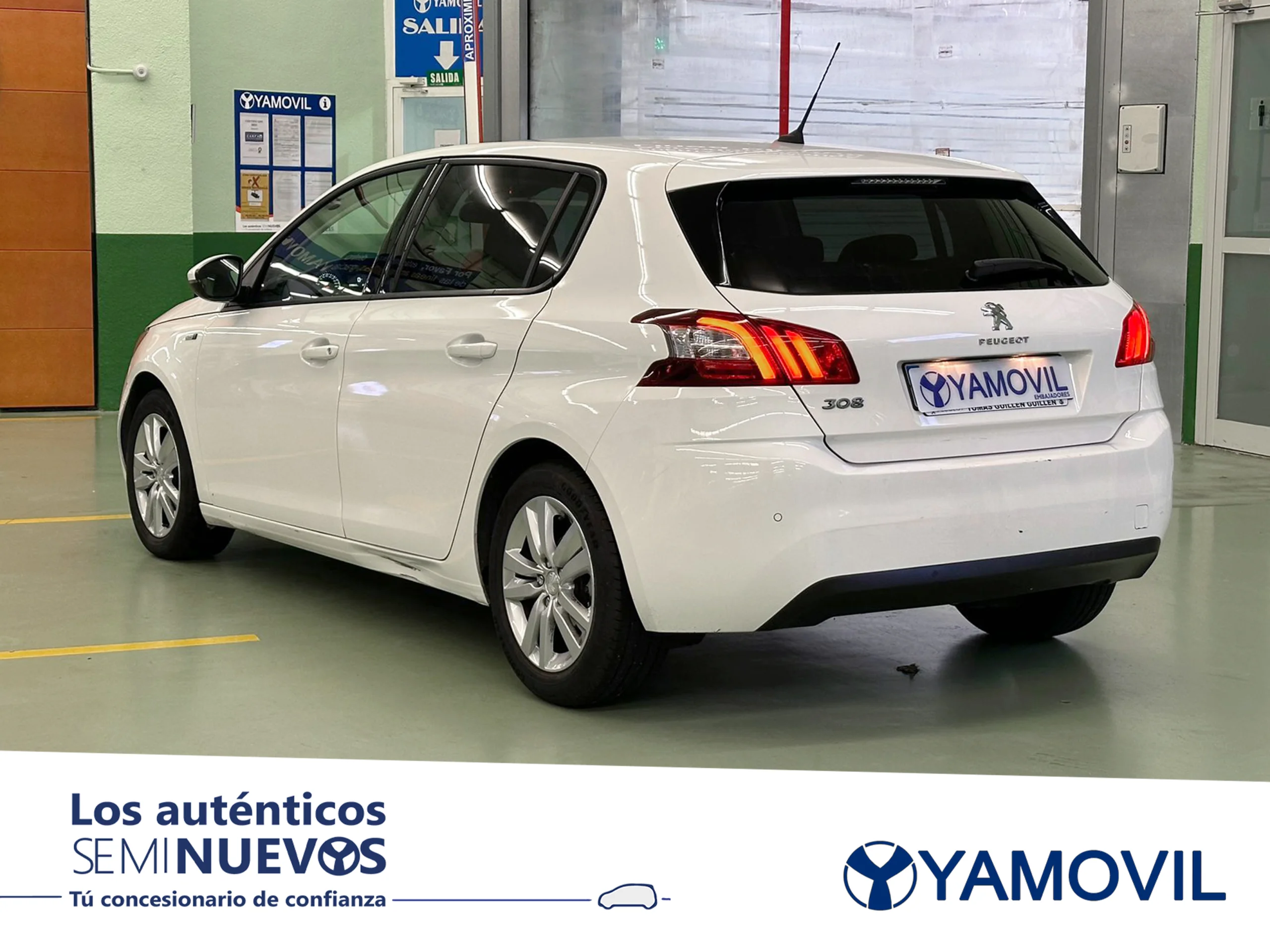 Peugeot 308 PureTech 130 SANDS Style 96 kW (130 CV) - Foto 4