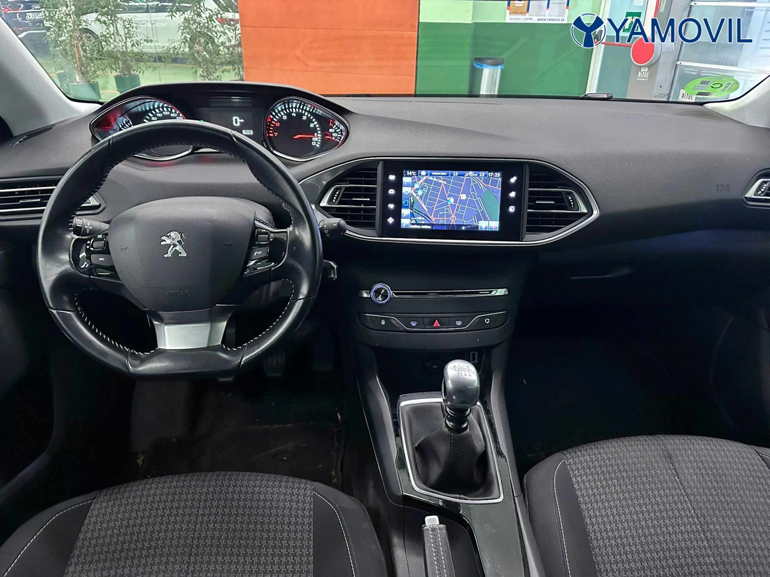 Peugeot 308 PureTech 130 SANDS Style 96 kW (130 CV) - Foto 5