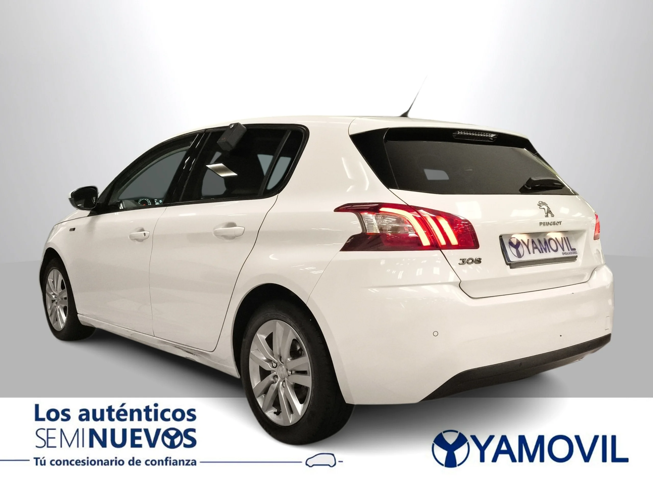 Peugeot 308 PureTech 130 SANDS Style 96 kW (130 CV) - Foto 5