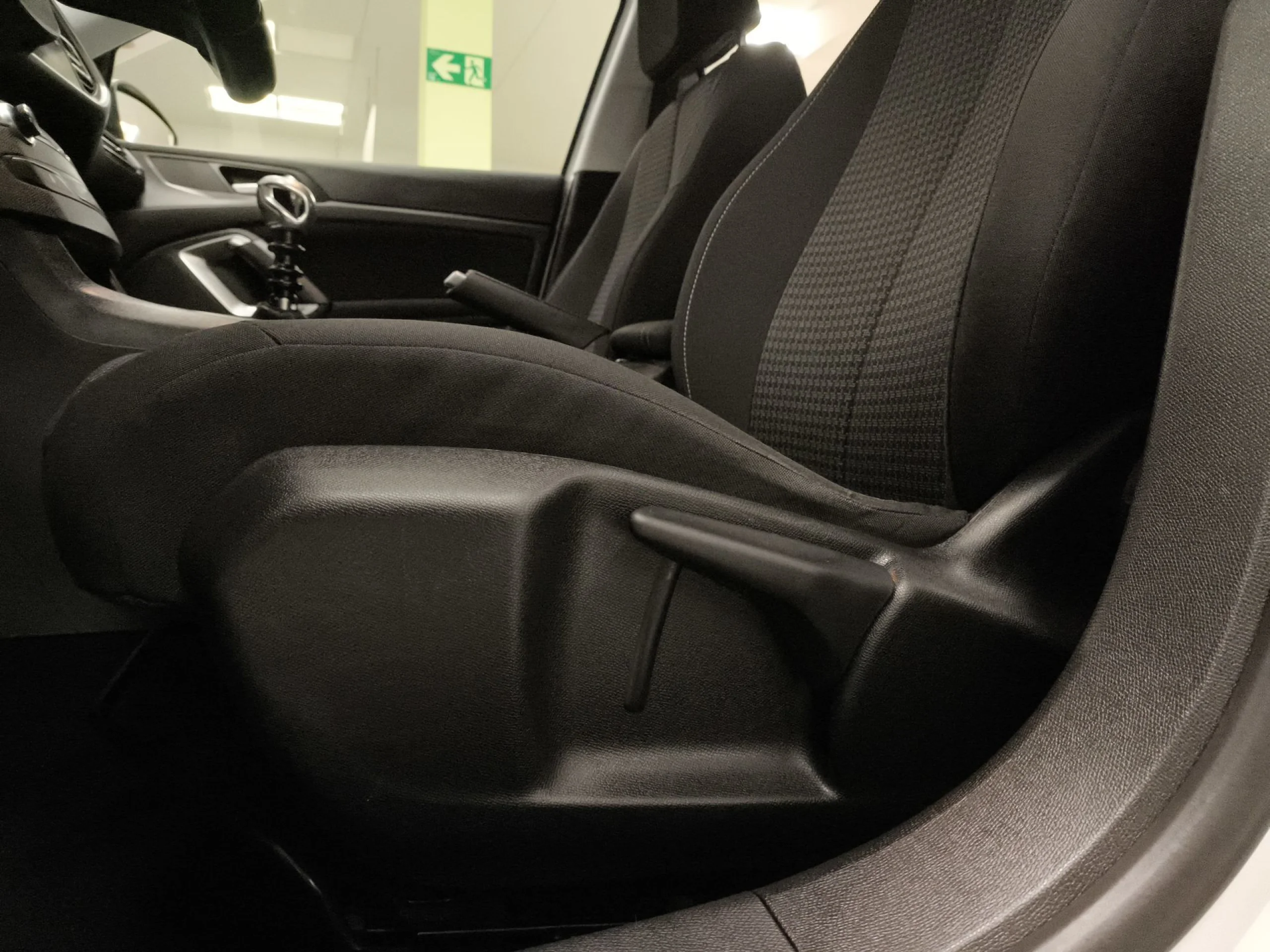 Peugeot 308 PureTech 130 SANDS Style 96 kW (130 CV) - Foto 9