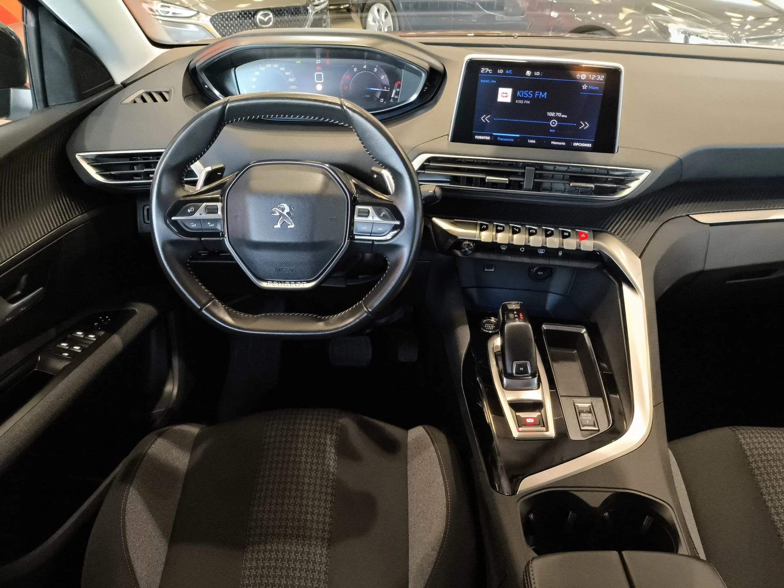 Peugeot 5008 PureTech 130 SANDS Active Pack EAT8 96 kW (130 CV) - Foto 11