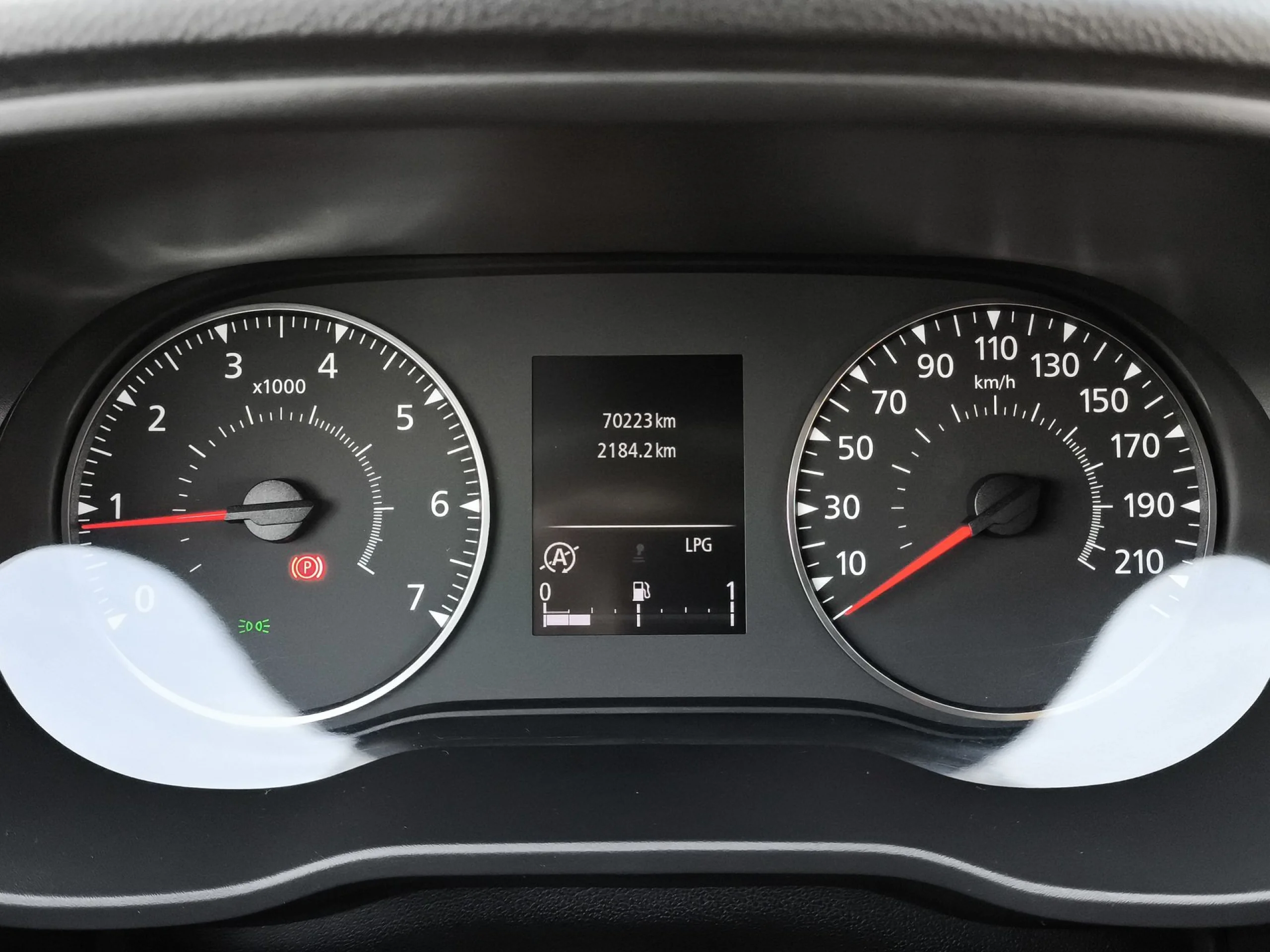 Dacia Duster TCE ECO-G Prestige 4X2 74 kW (100 CV) - Foto 12