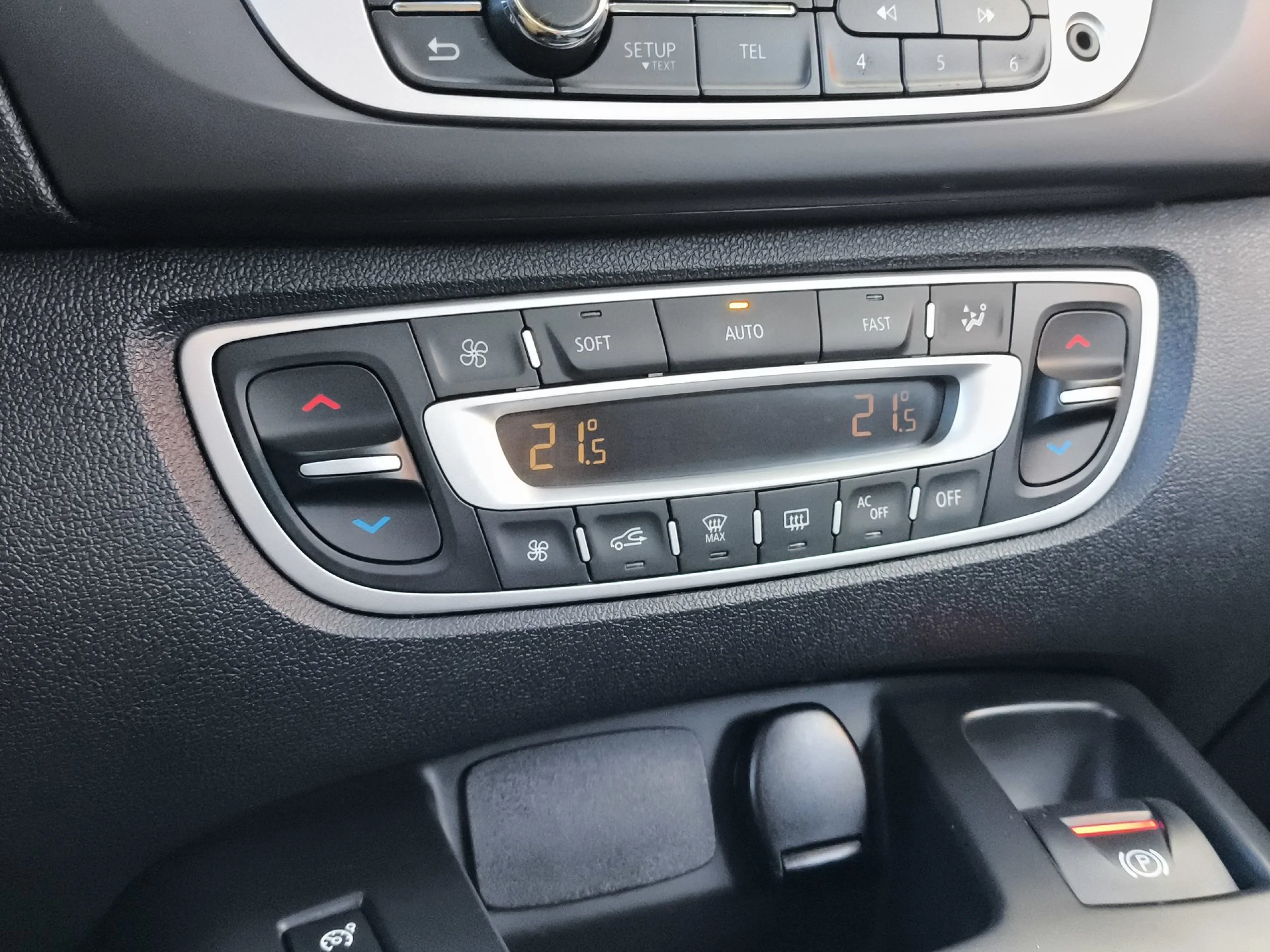 Renault Grand Scenic Selection Energy TCe 85 kW (115 CV) - Foto 14